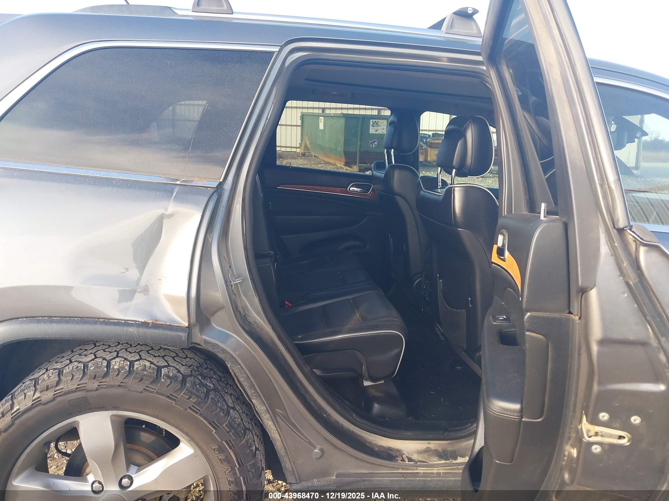 JEEP GRAND image 8