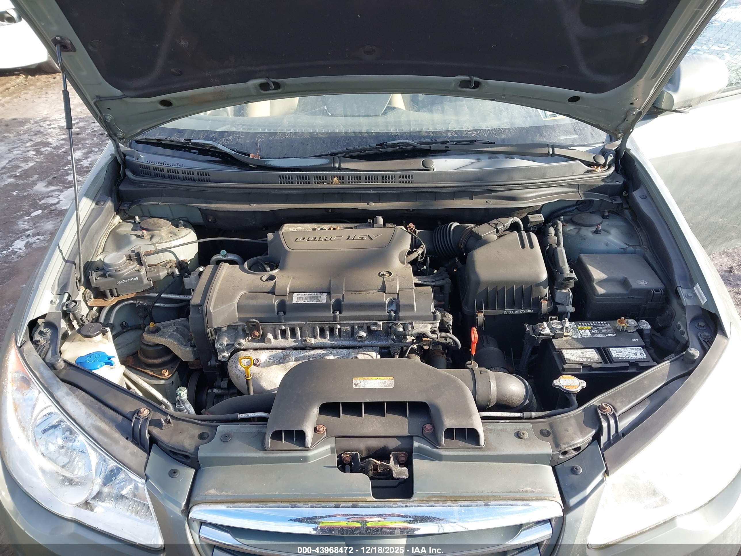 HYUNDAI ELANTRA image 10