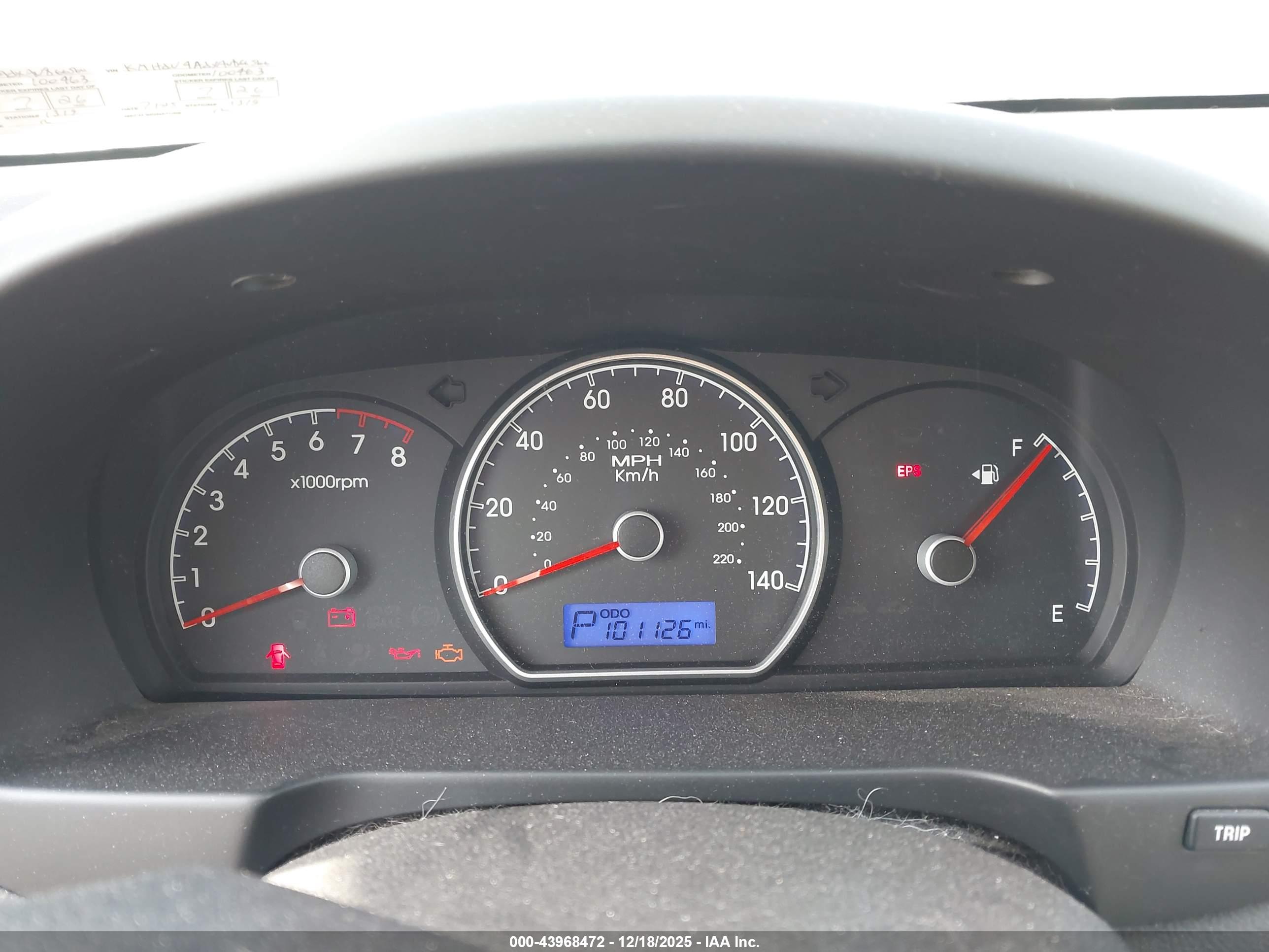 HYUNDAI ELANTRA image 7