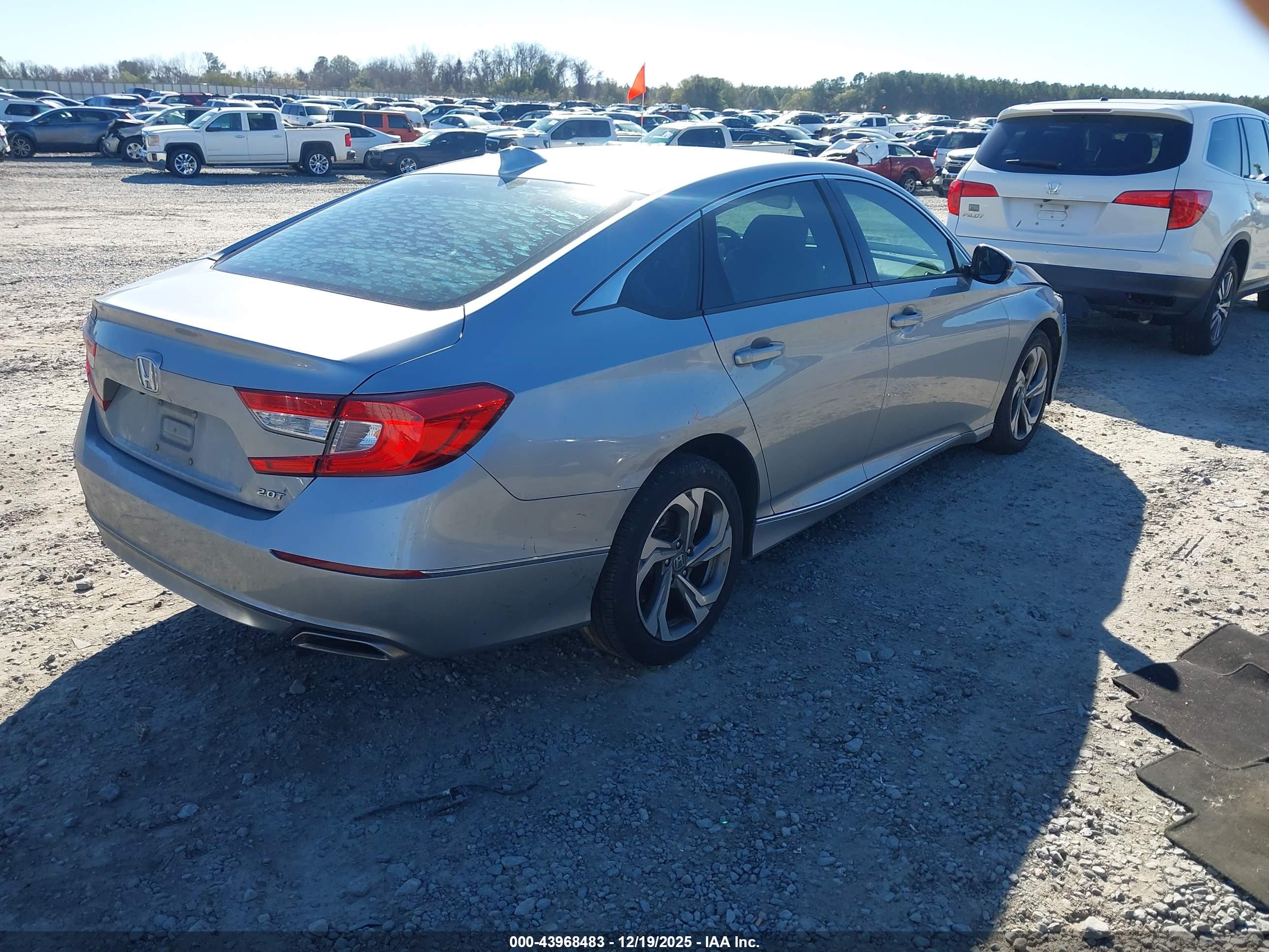 HONDA ACCORD image 4