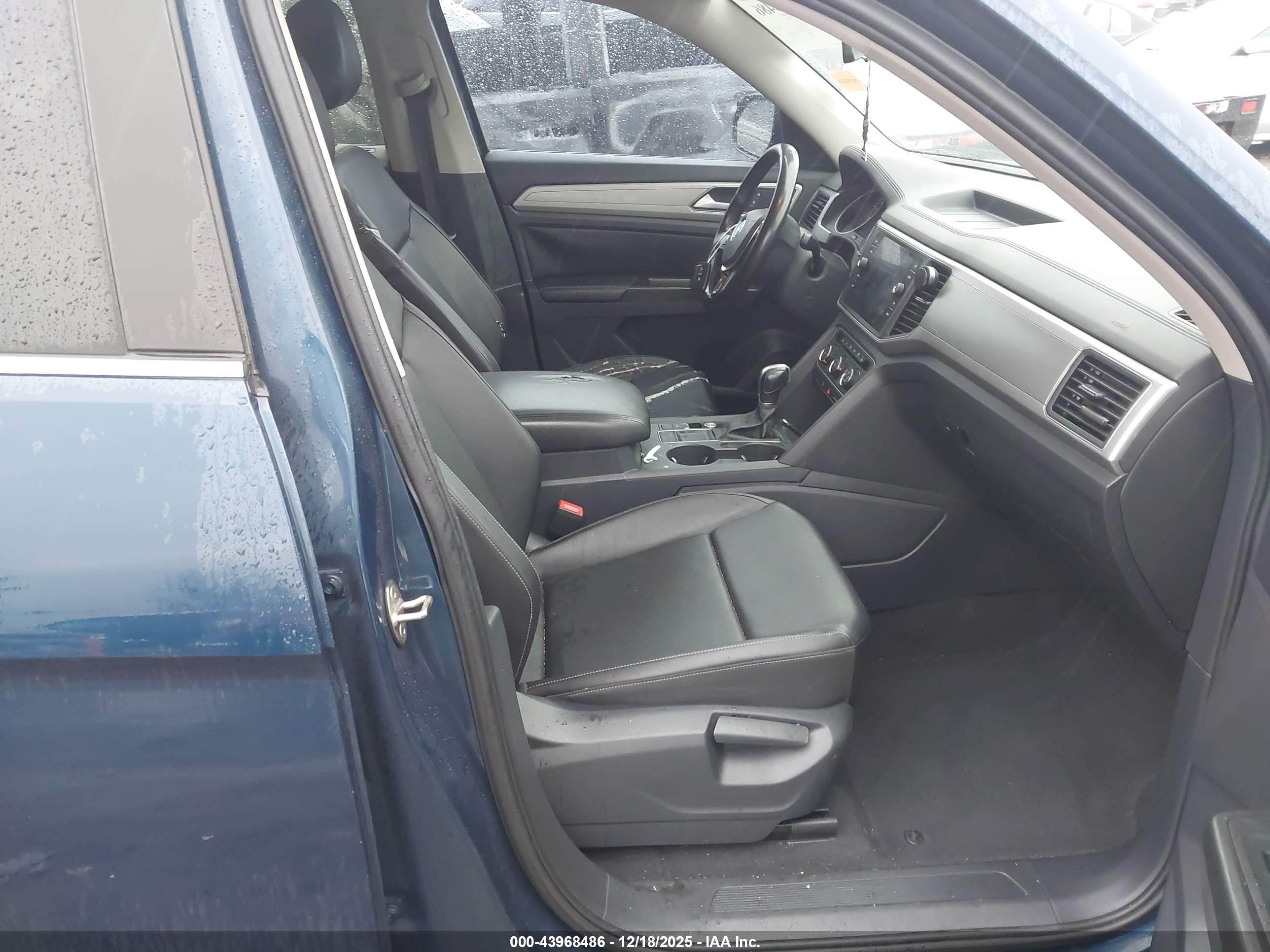 VOLKSWAGEN ATLAS image 5