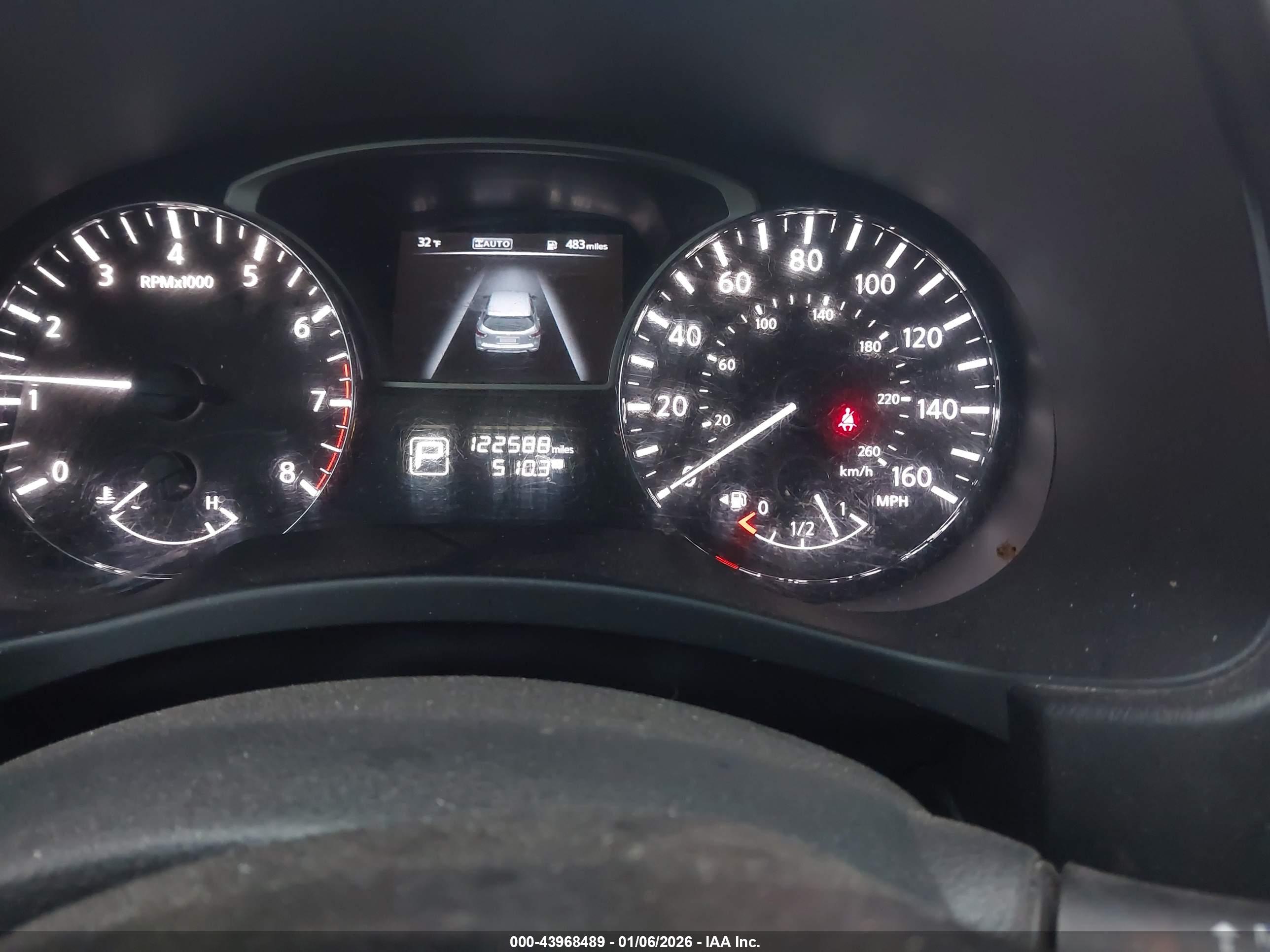 NISSAN PATHFINDER image 7