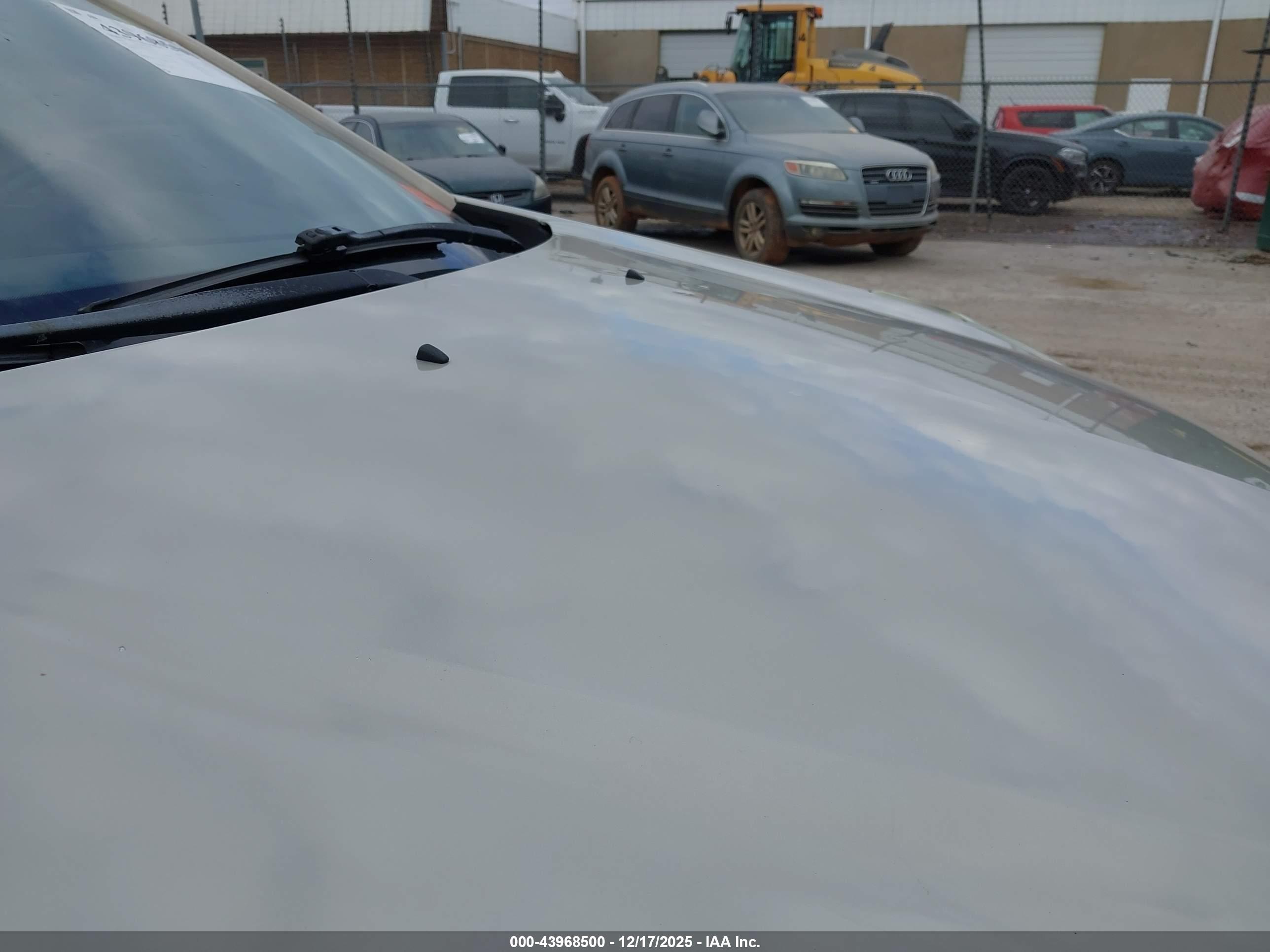 CADILLAC SRX image 6