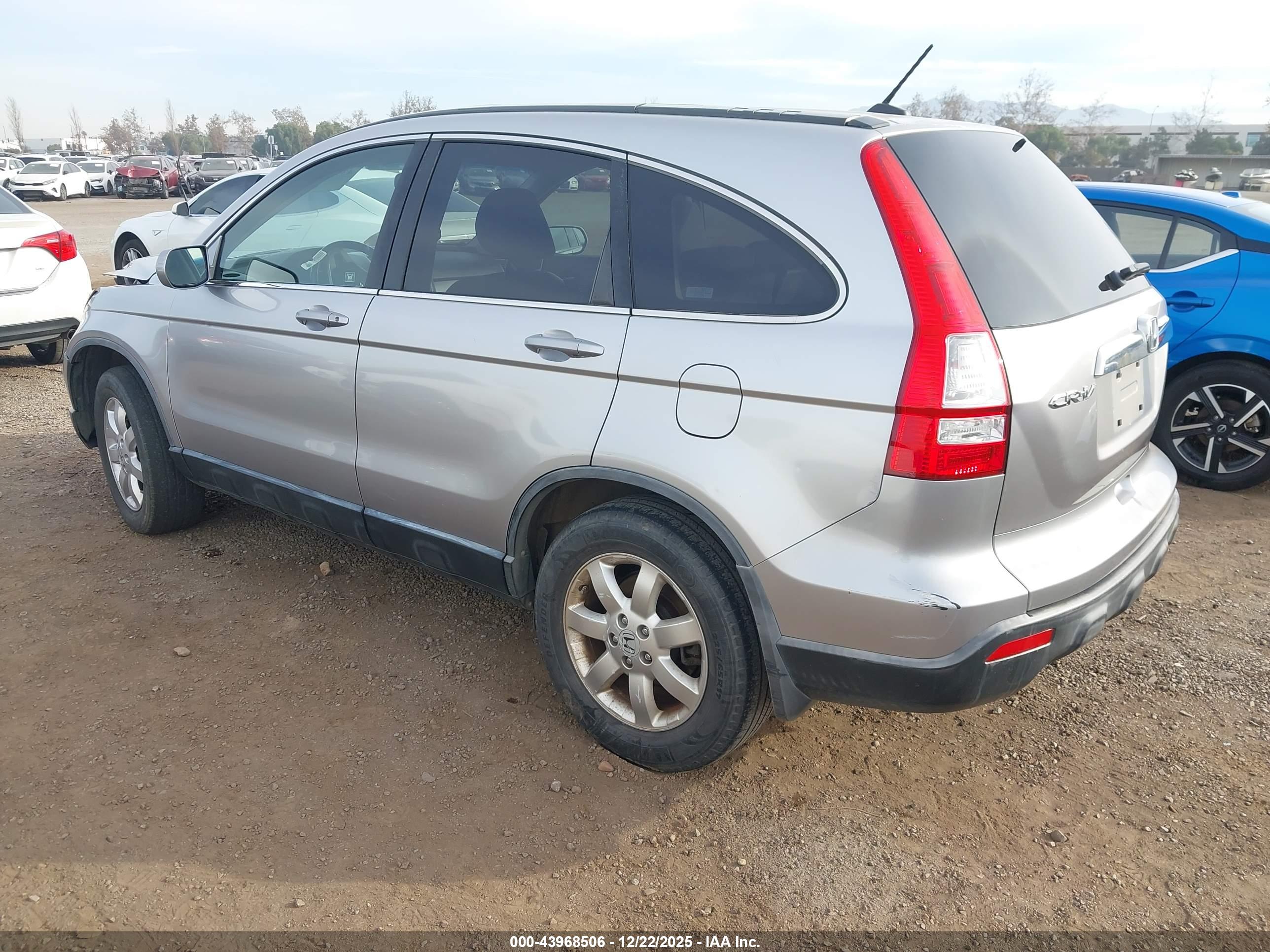 HONDA CR-V image 3