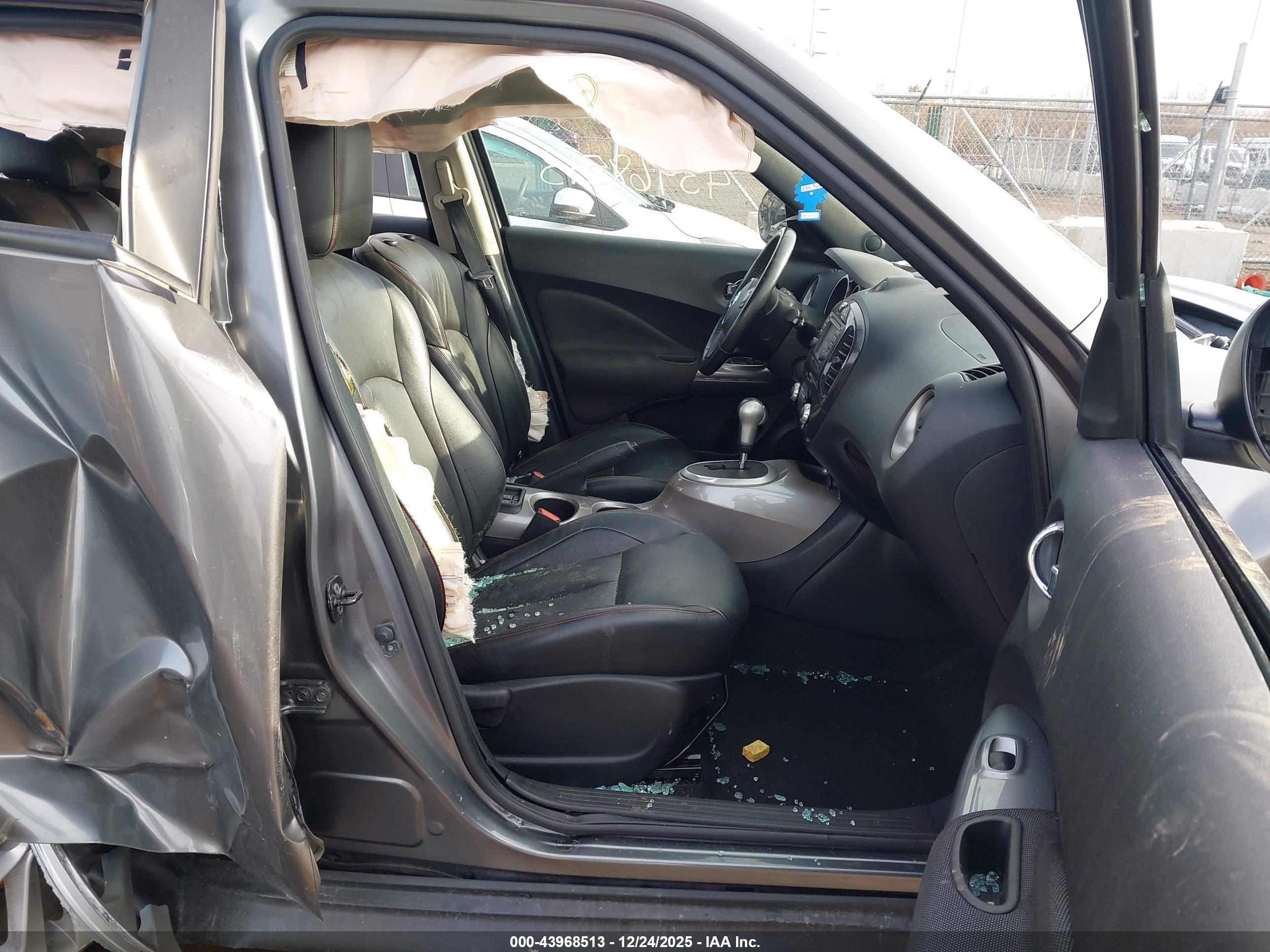 NISSAN JUKE image 5