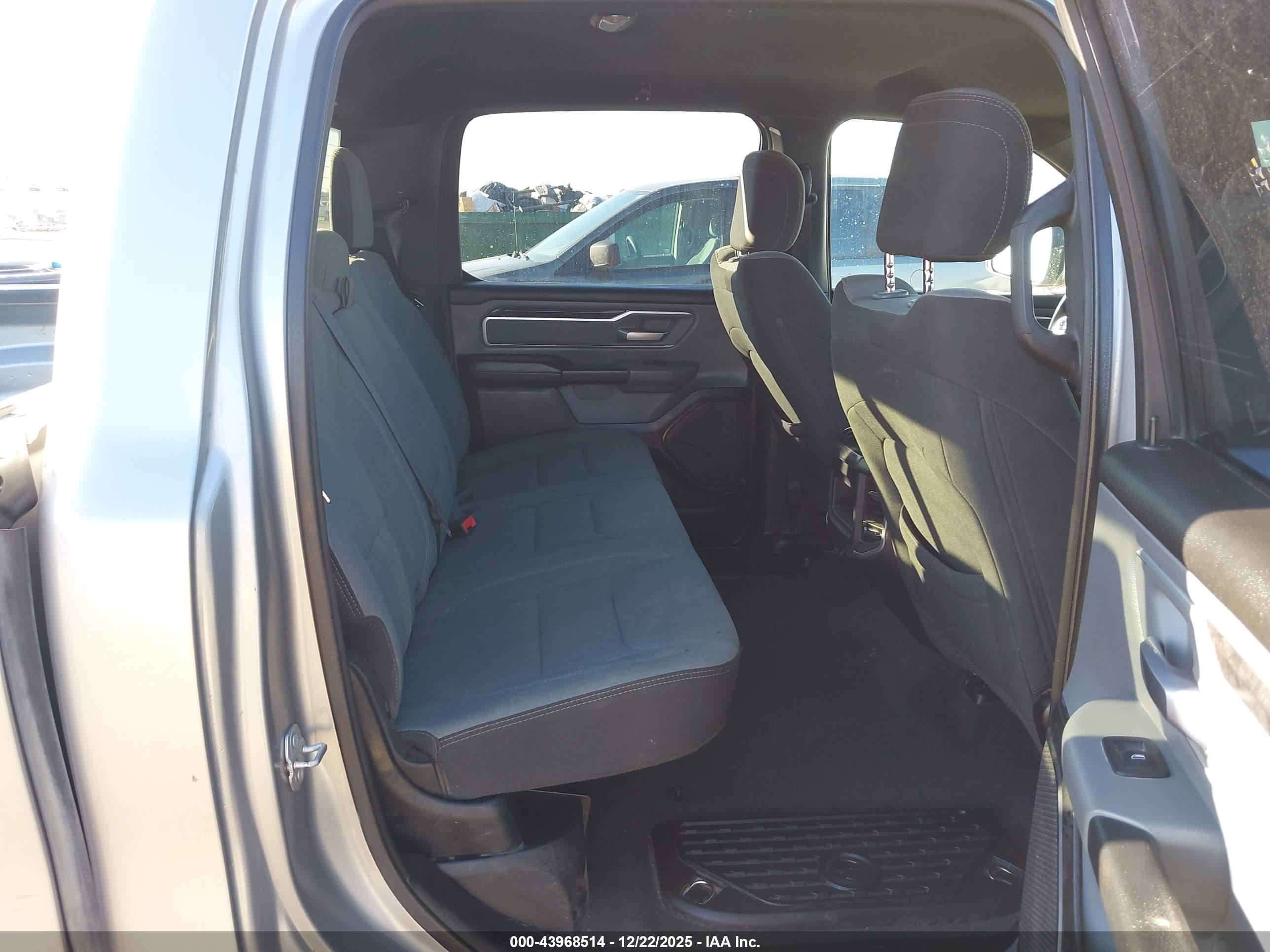 RAM 1500 image 8