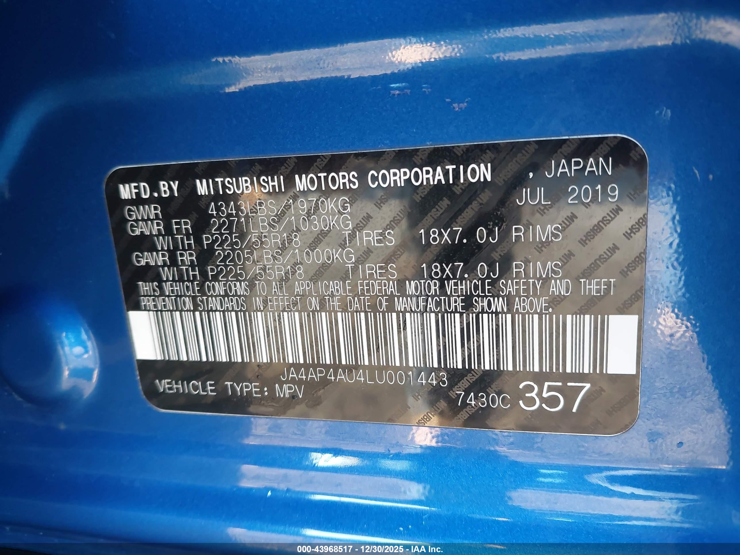 MITSUBISHI OUTLANDER image 9