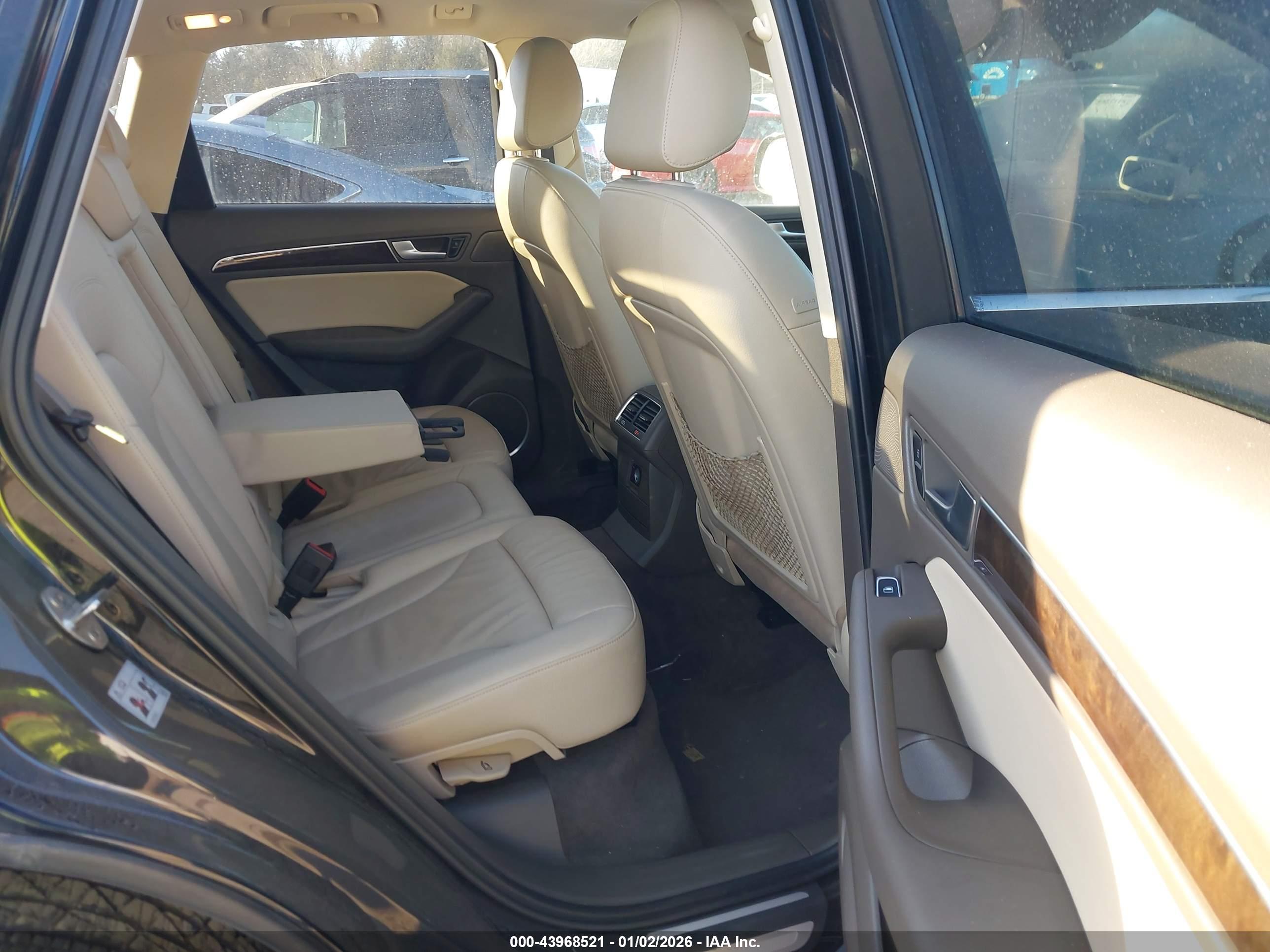 AUDI Q5 image 8