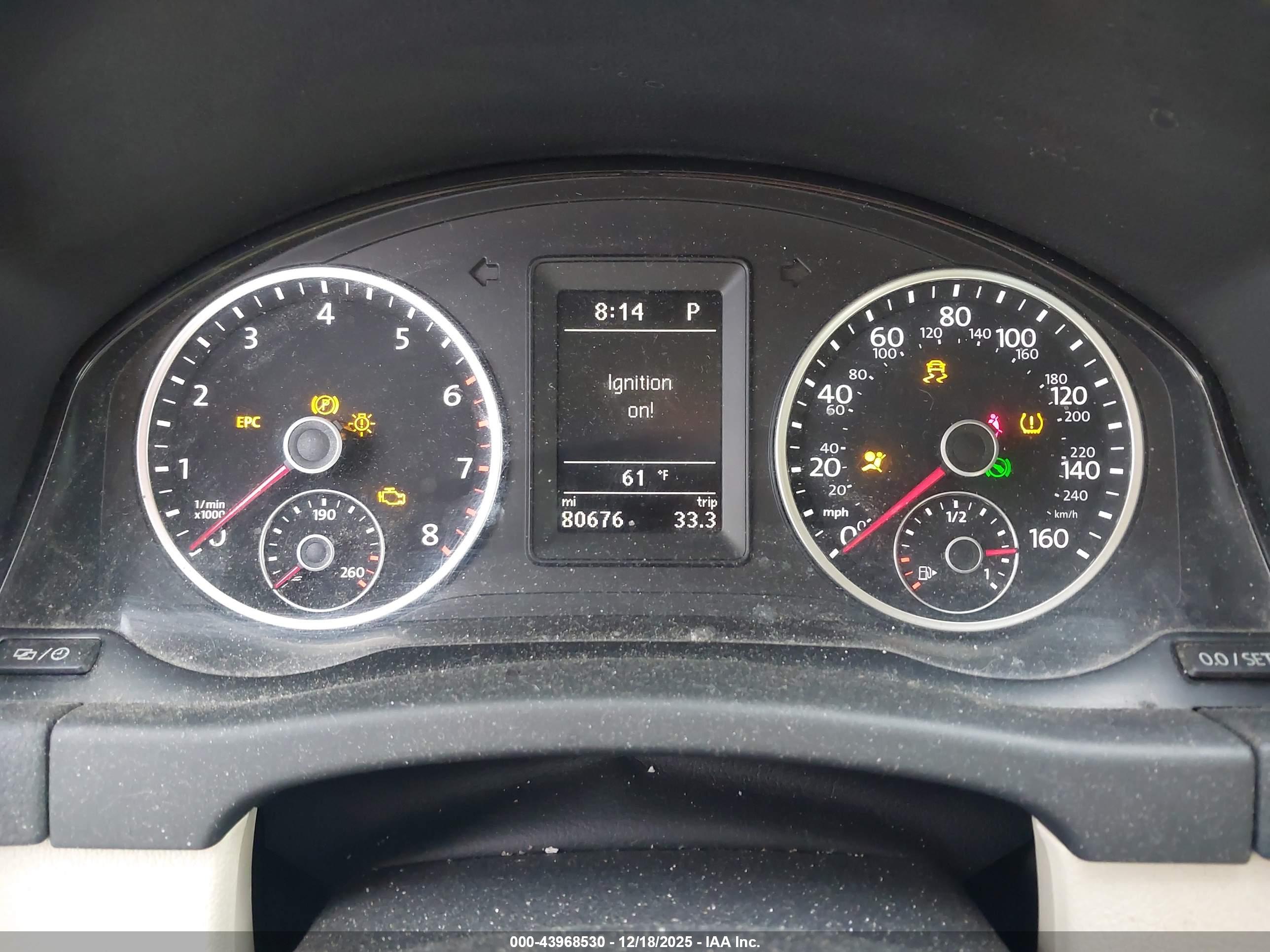 VOLKSWAGEN TIGUAN image 7