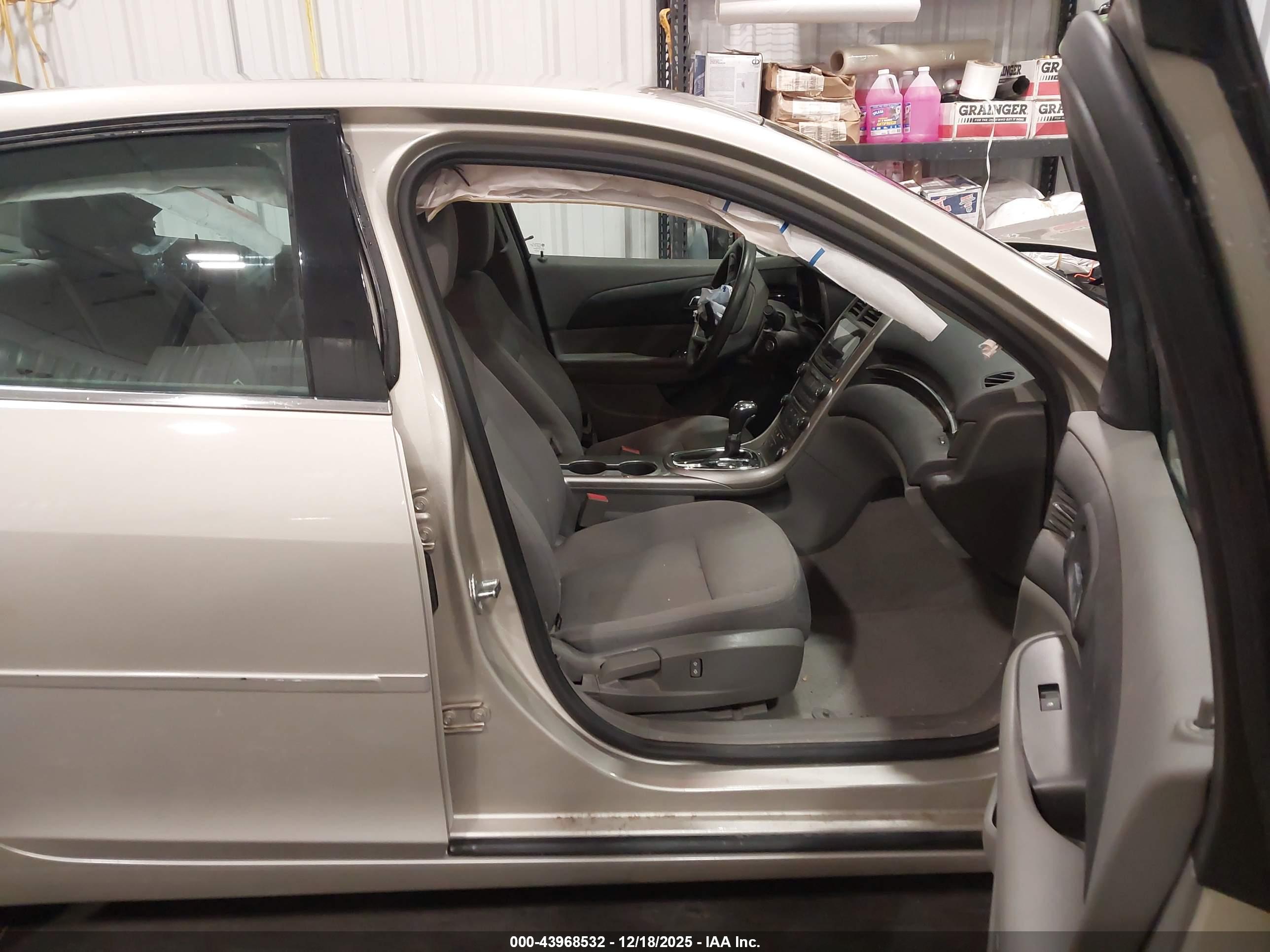 CHEVROLET MALIBU image 5