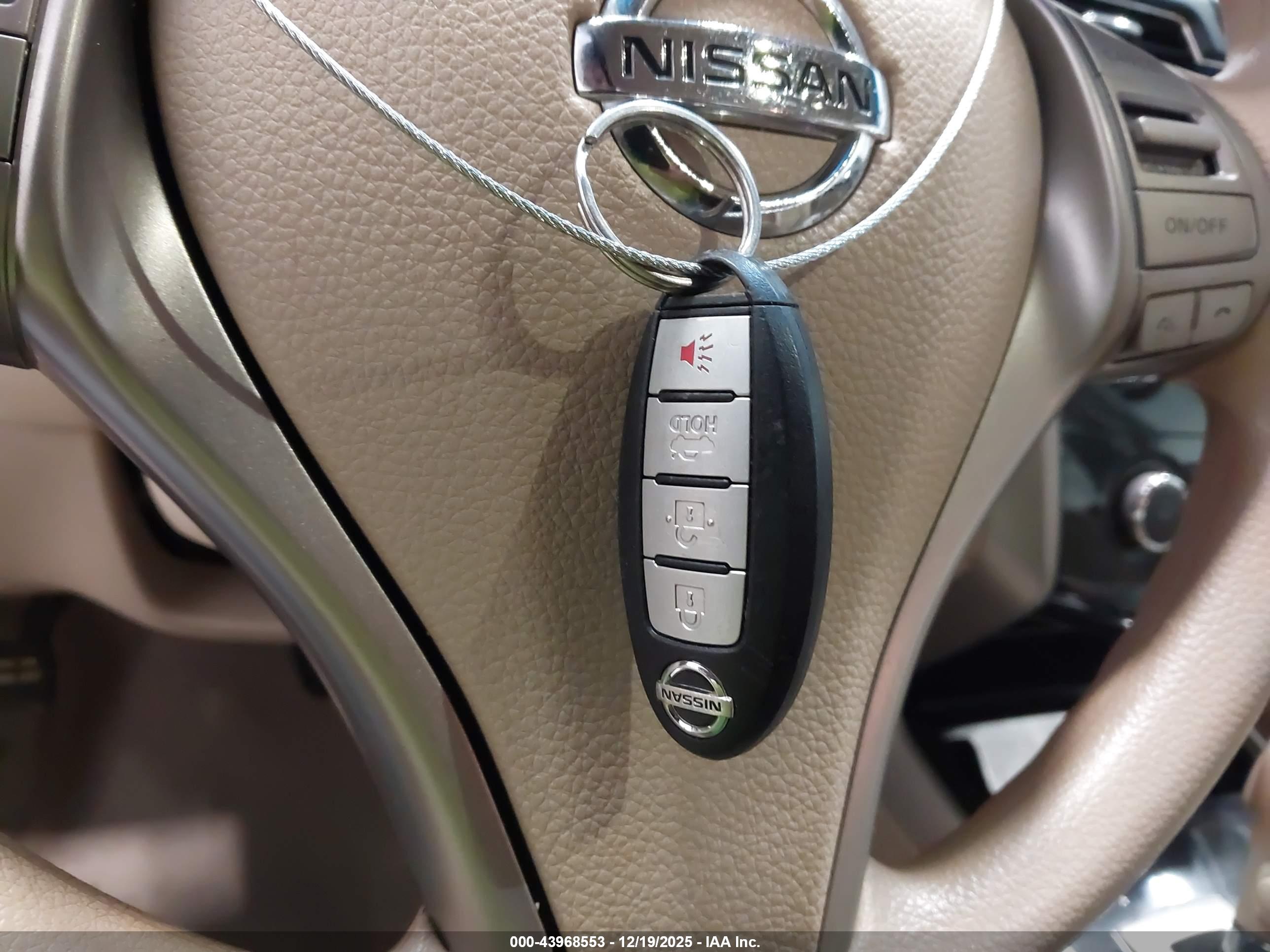 NISSAN ALTIMA image 11