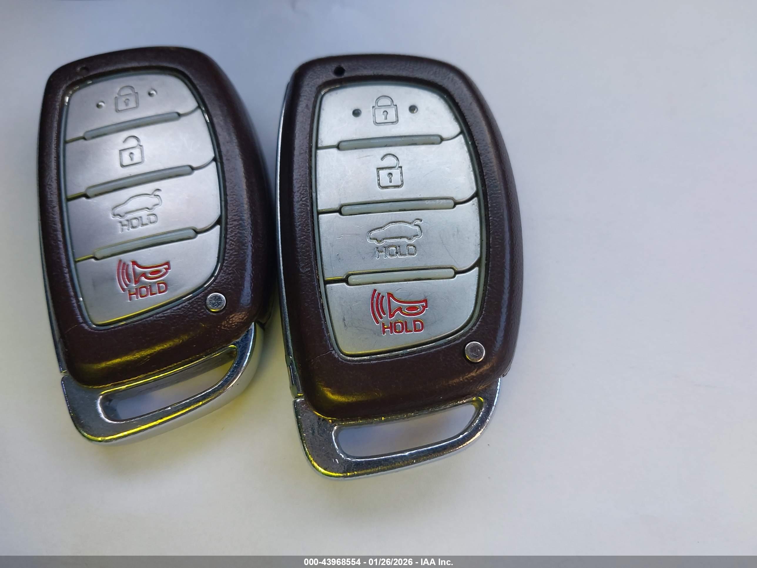 HYUNDAI SONATA image 11
