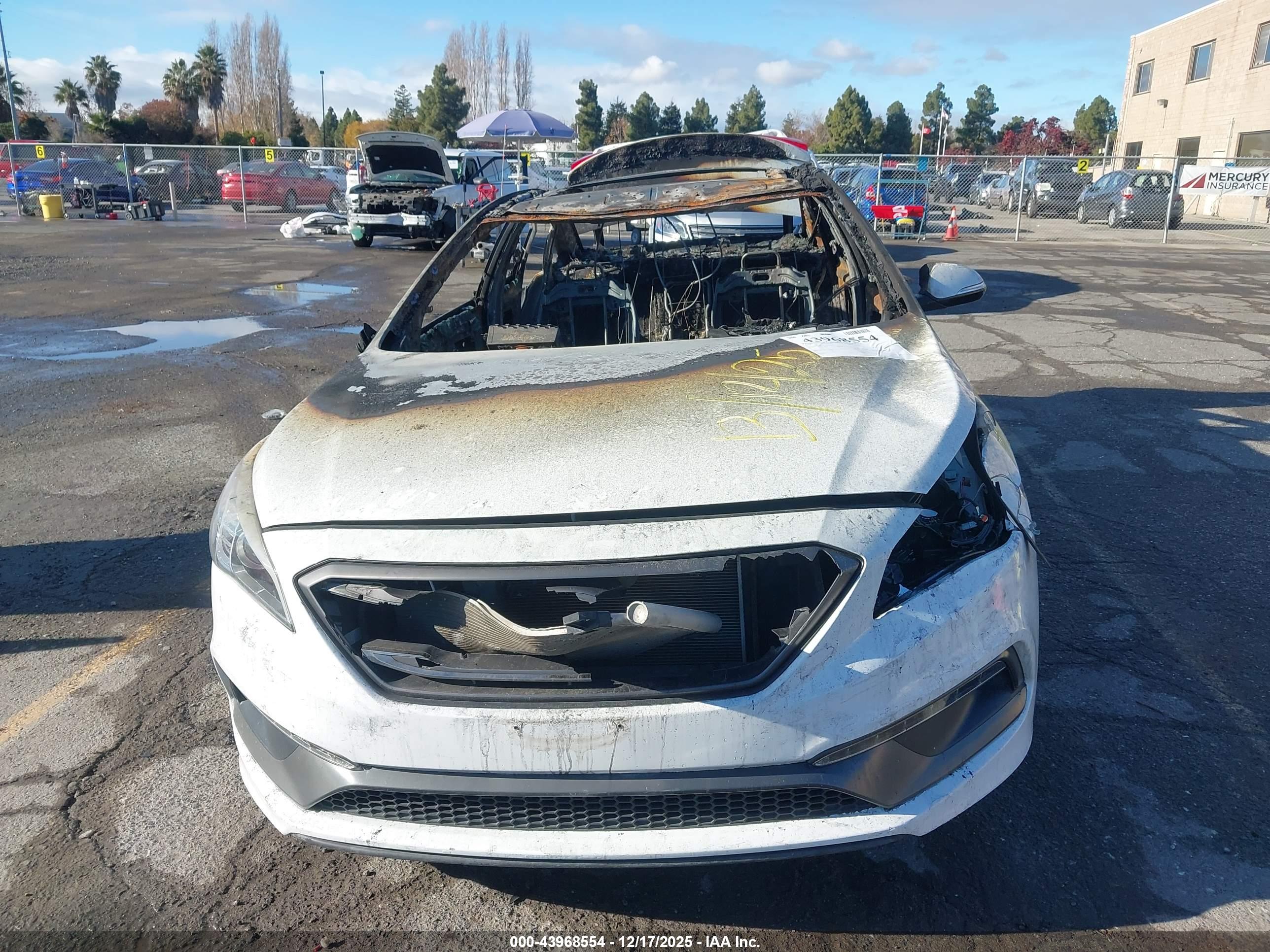 HYUNDAI SONATA image 6