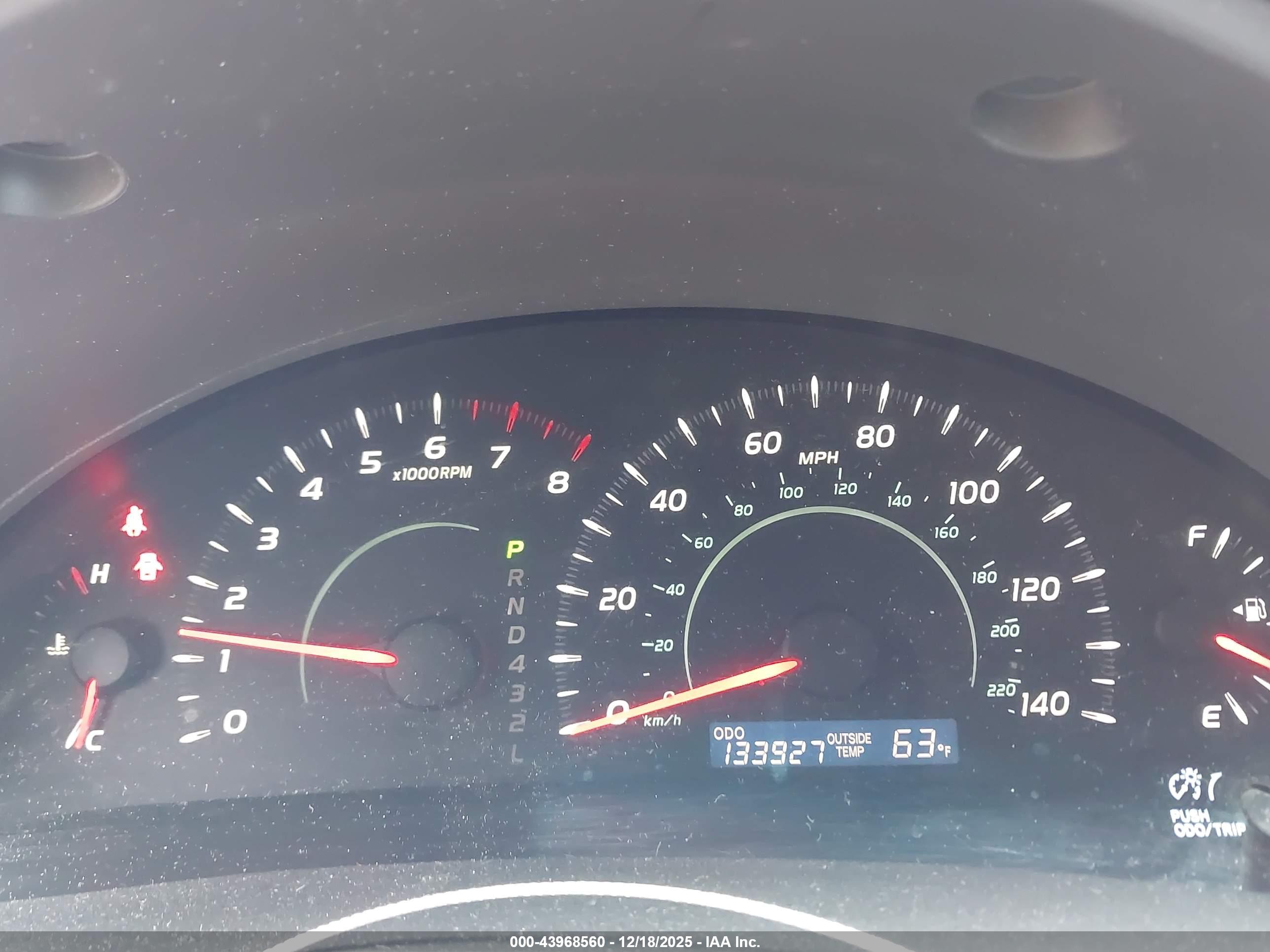 TOYOTA CAMRY image 7
