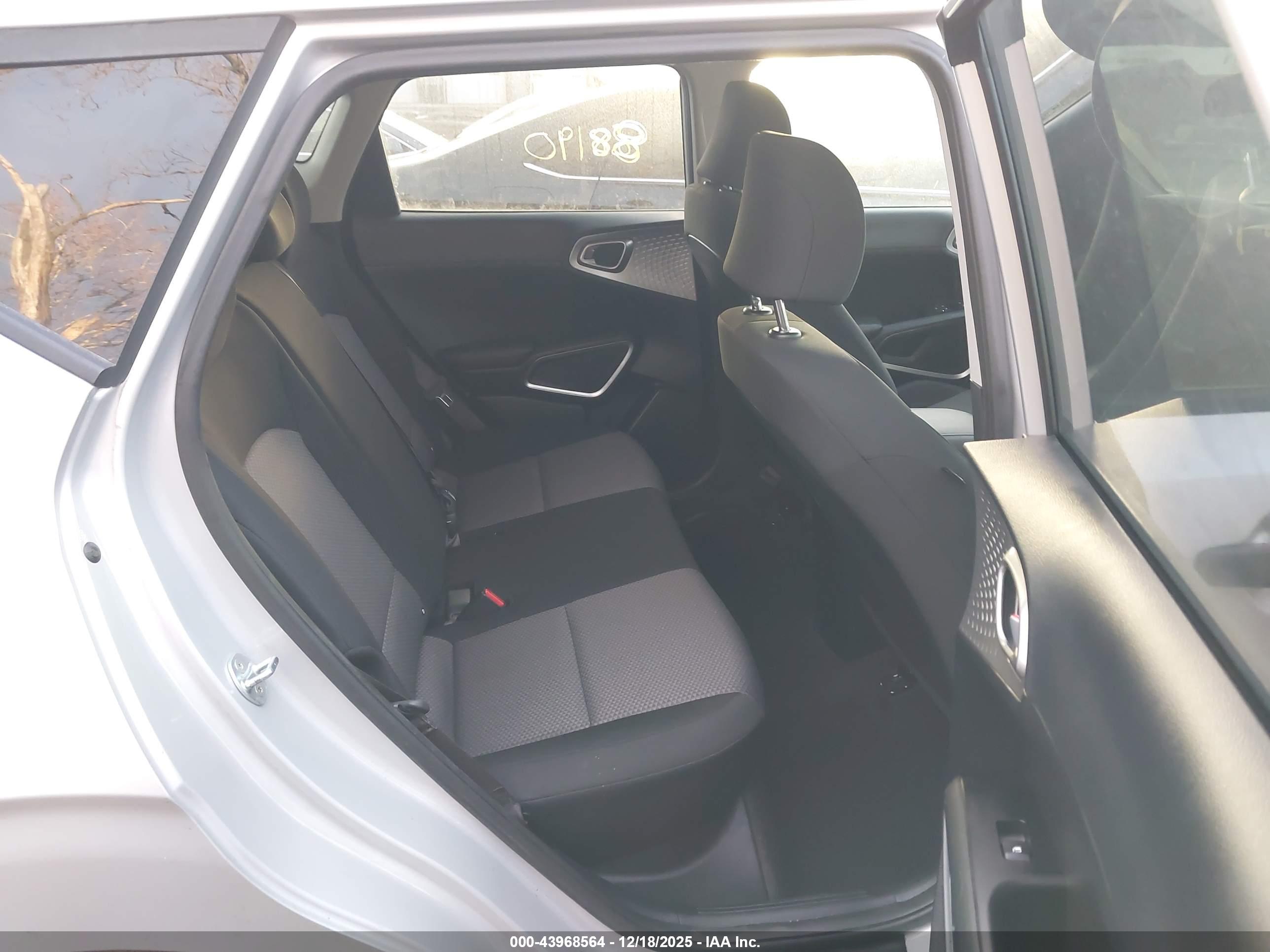 KIA SOUL image 8