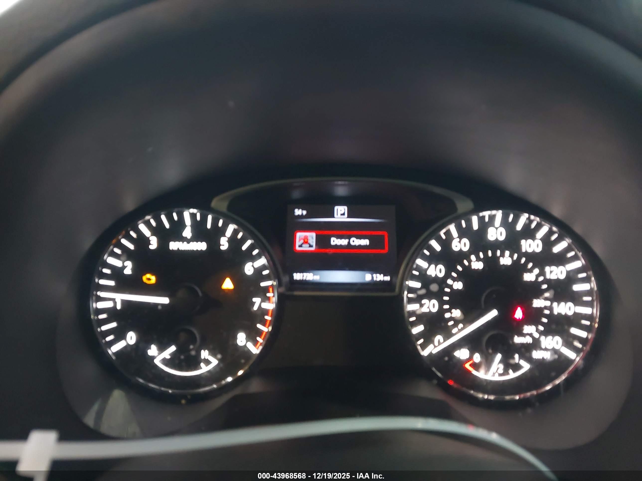NISSAN ALTIMA image 7