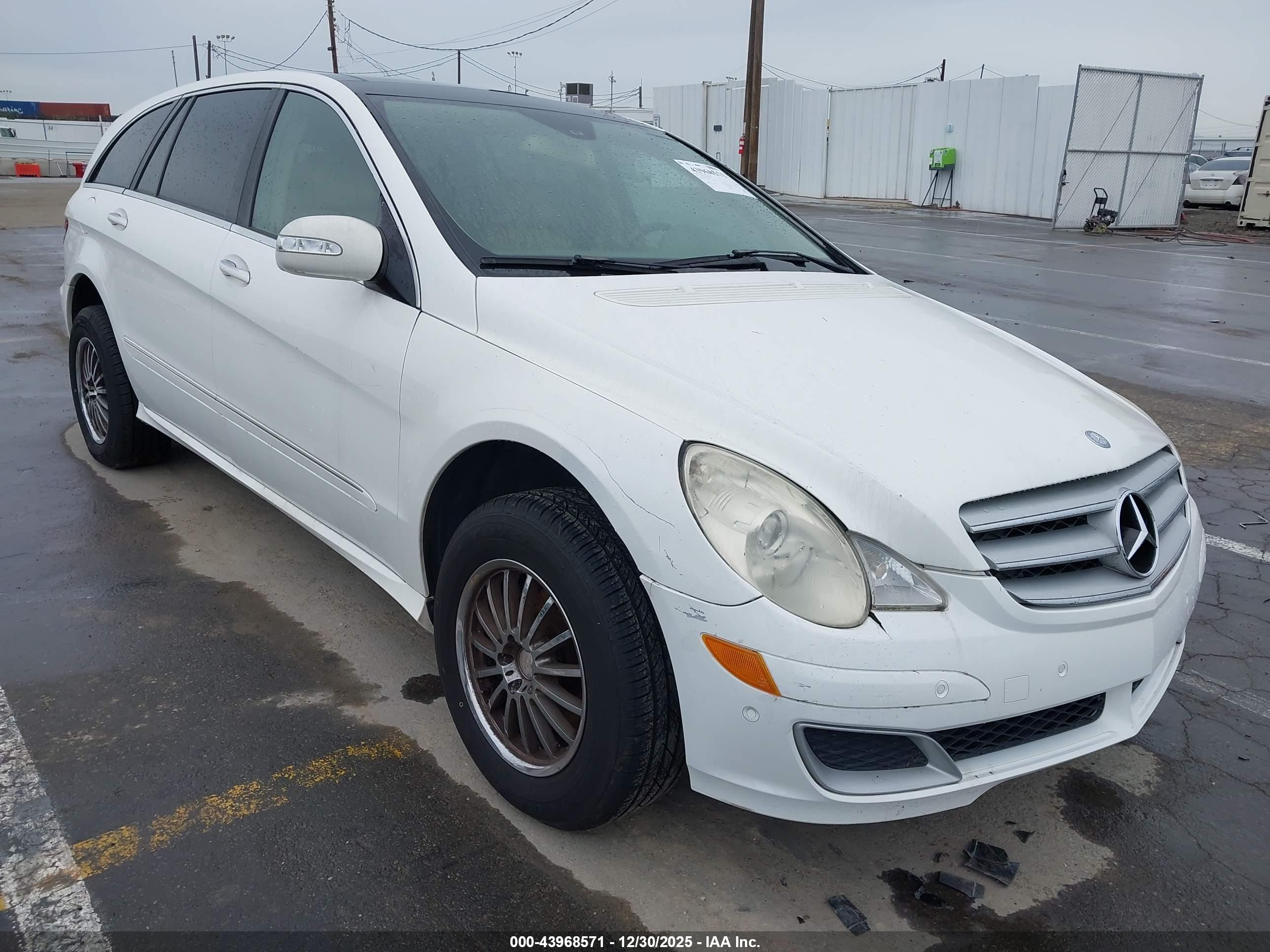 MERCEDES-BENZ R image 6