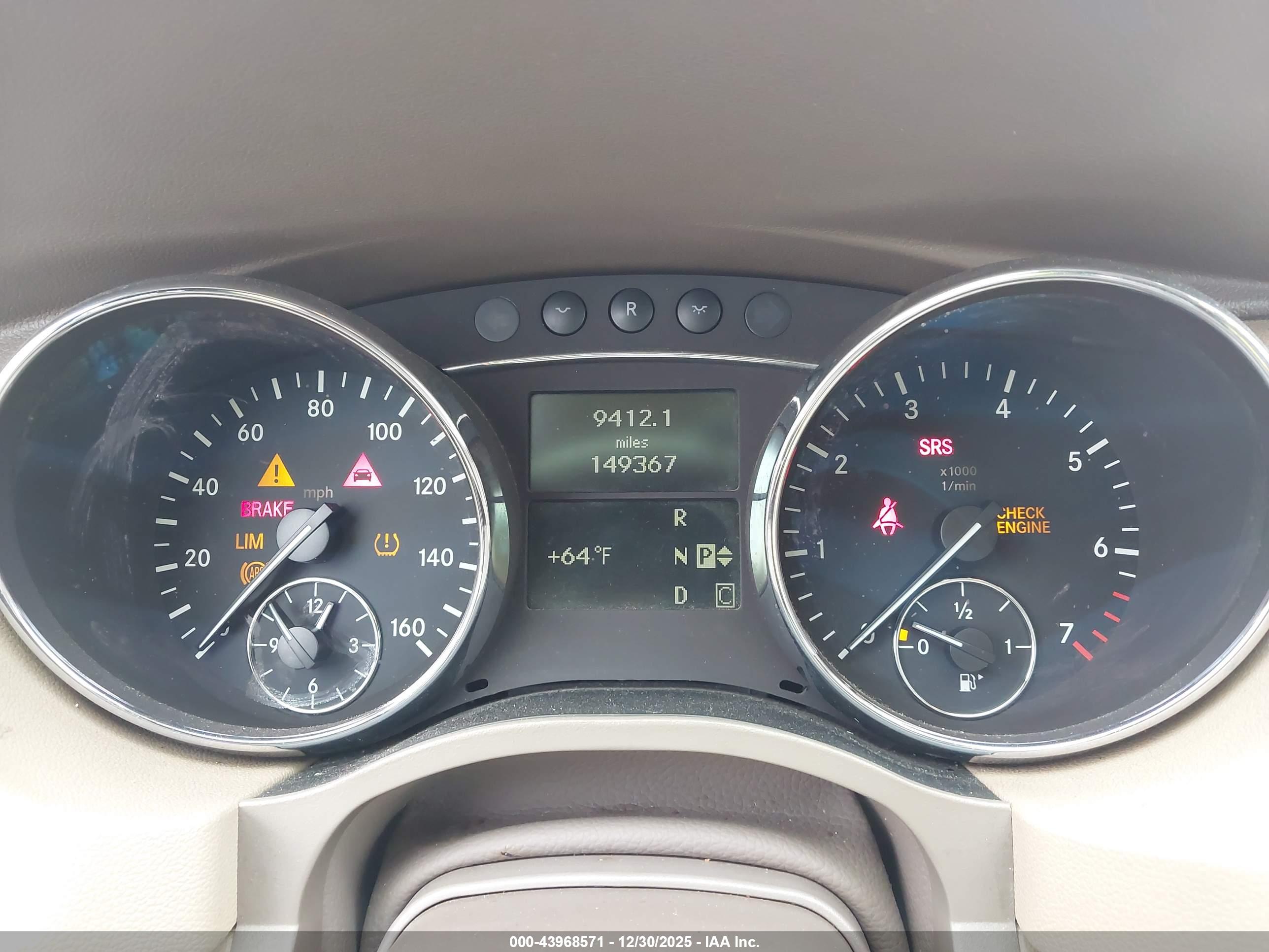 MERCEDES-BENZ R image 7