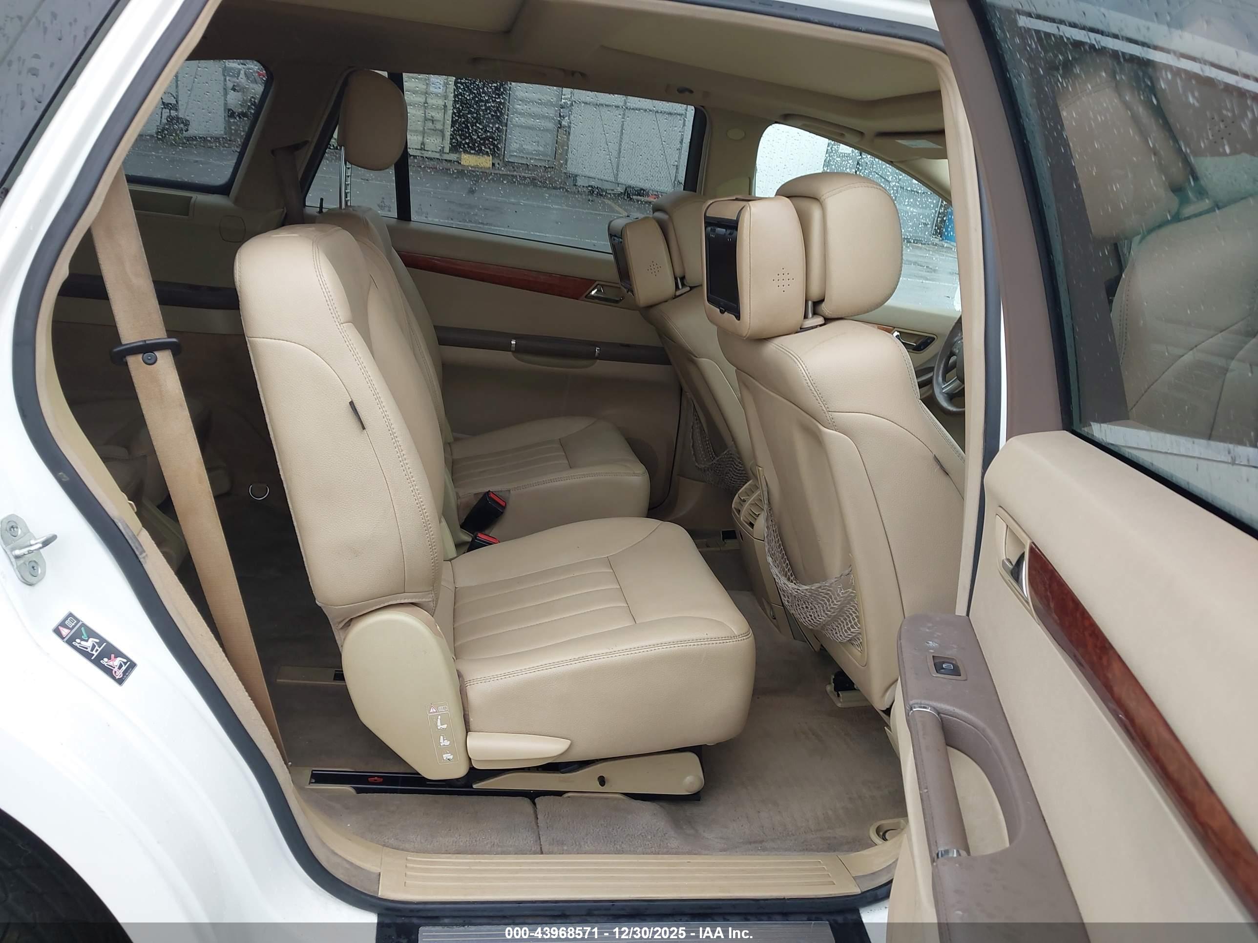 MERCEDES-BENZ R image 8