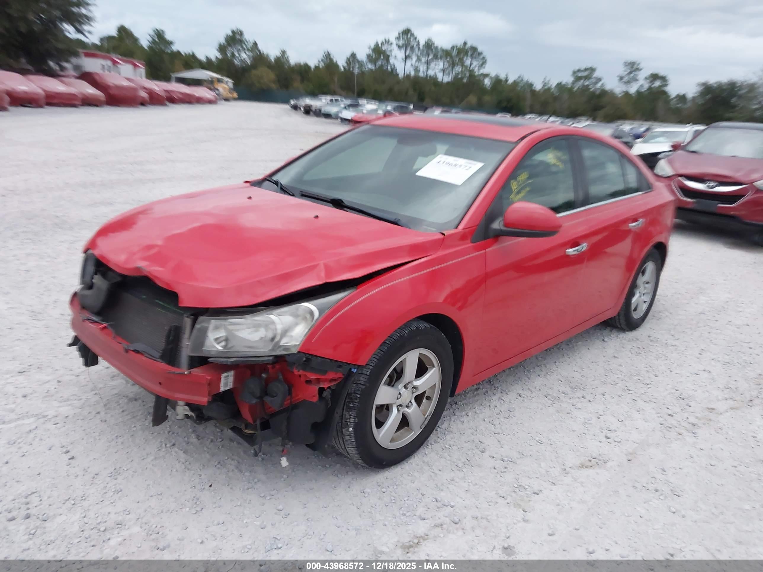 CHEVROLET CRUZE image 2