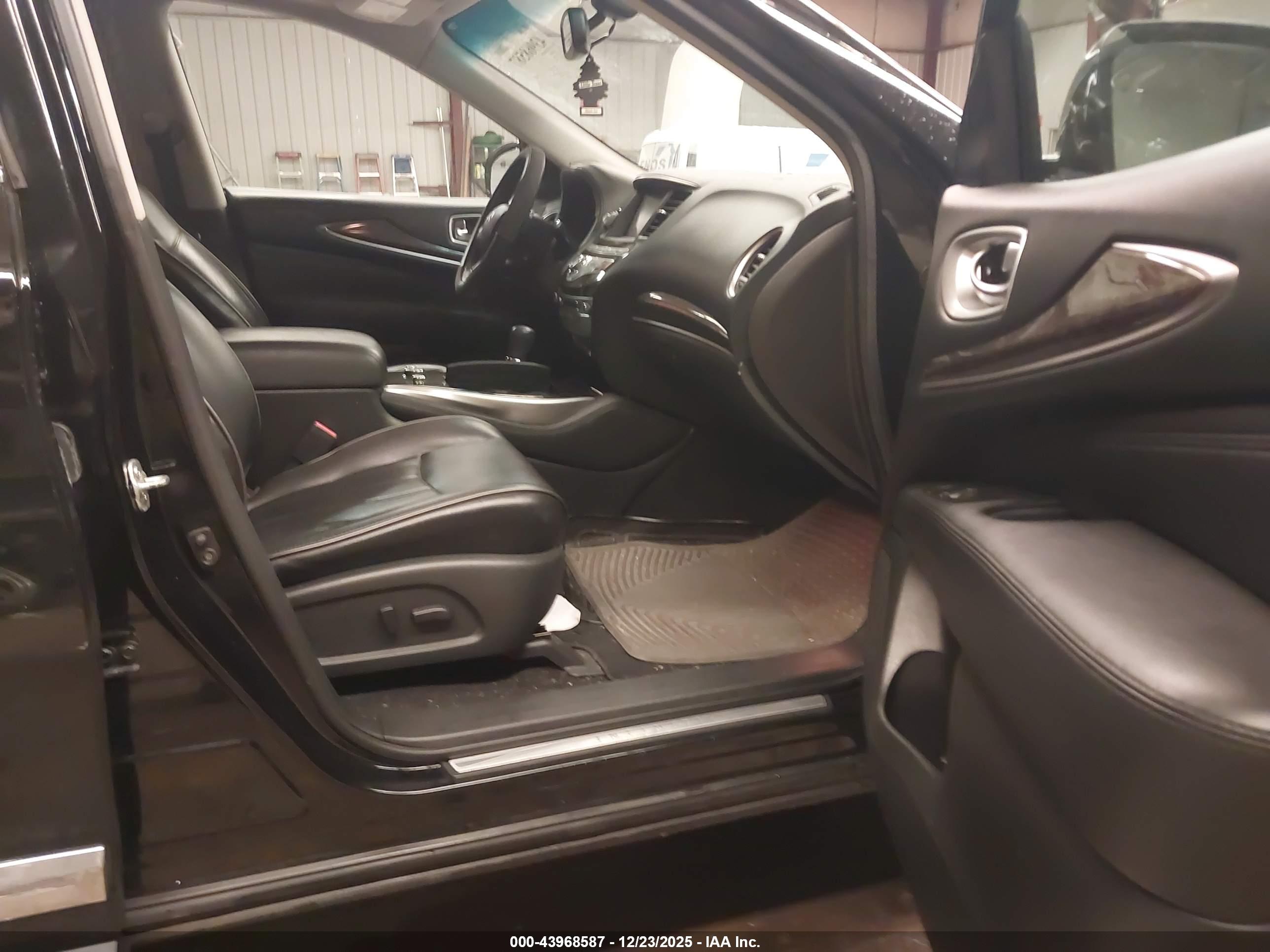 INFINITI QX60 image 5
