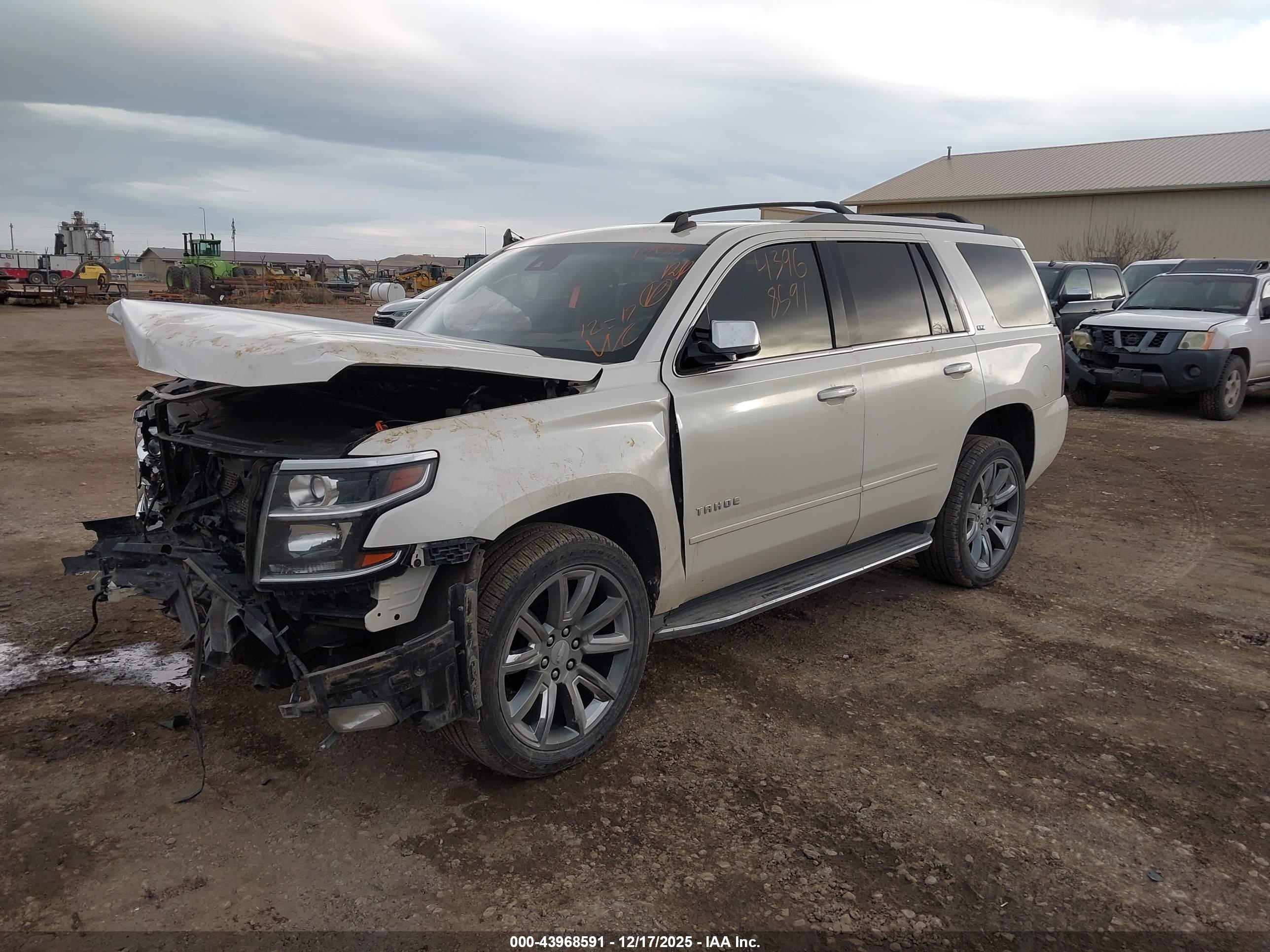 CHEVROLET TAHOE image 2