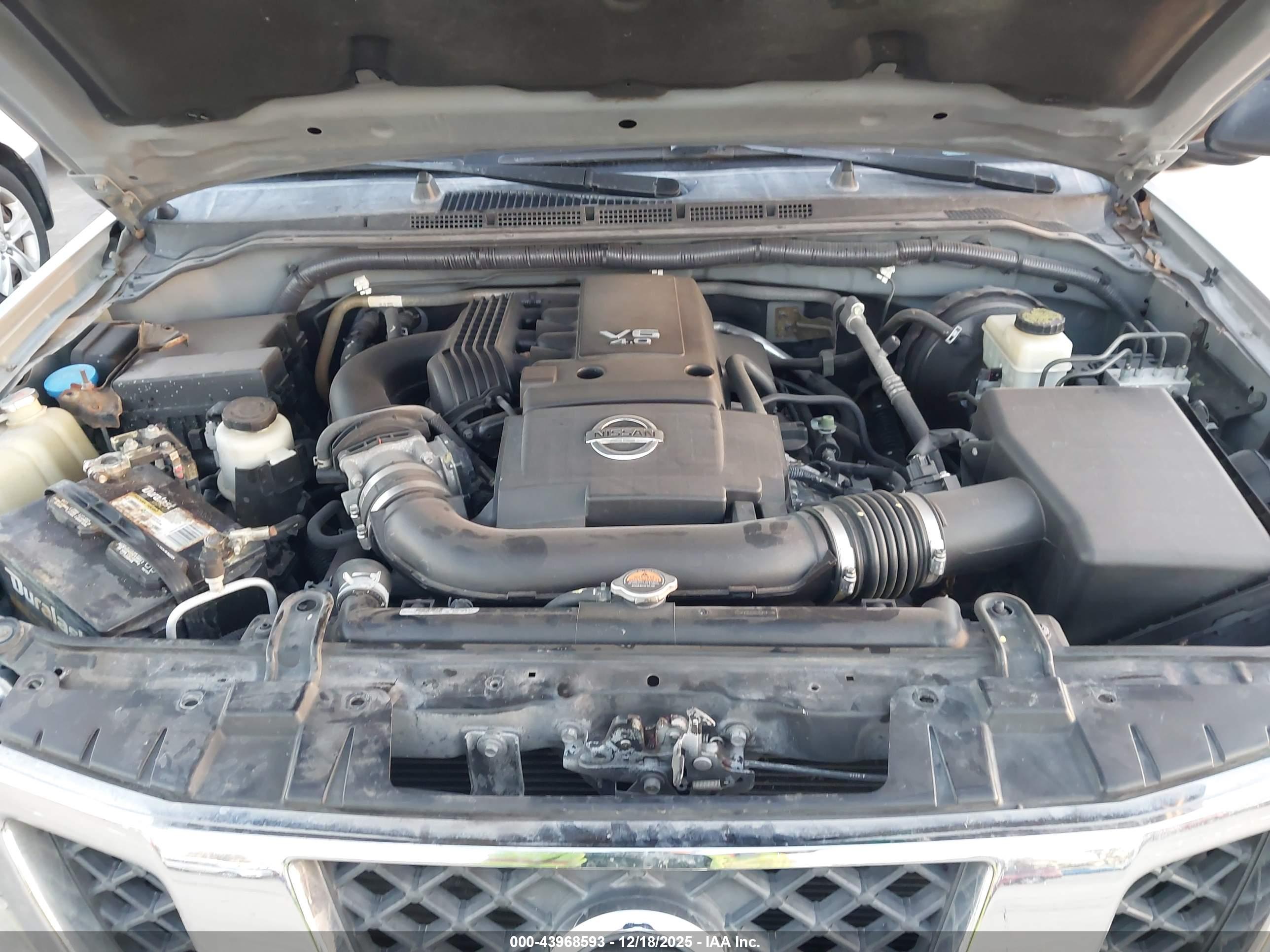 NISSAN FRONTIER image 10
