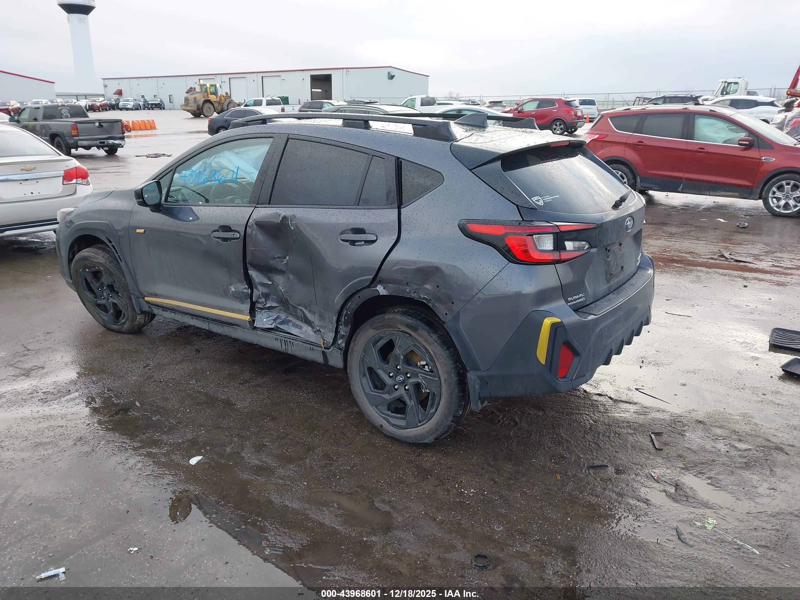 SUBARU CROSSTREK image 3