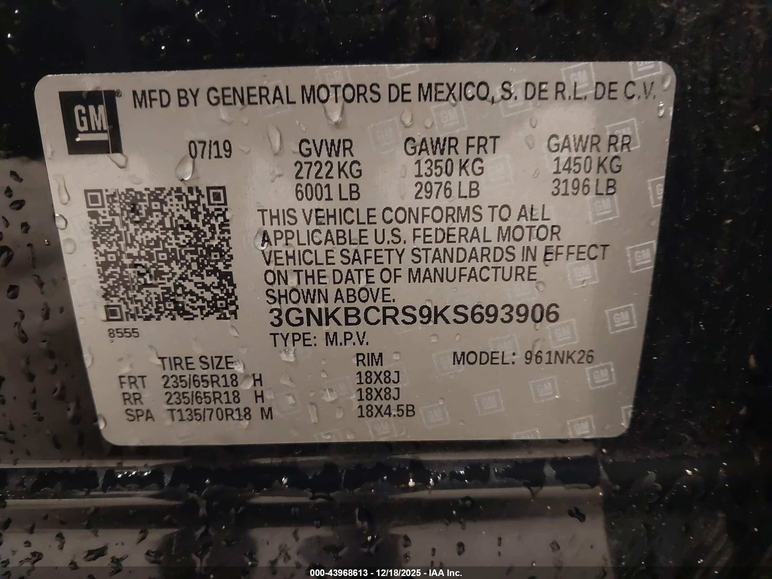 CHEVROLET BLAZER image 9