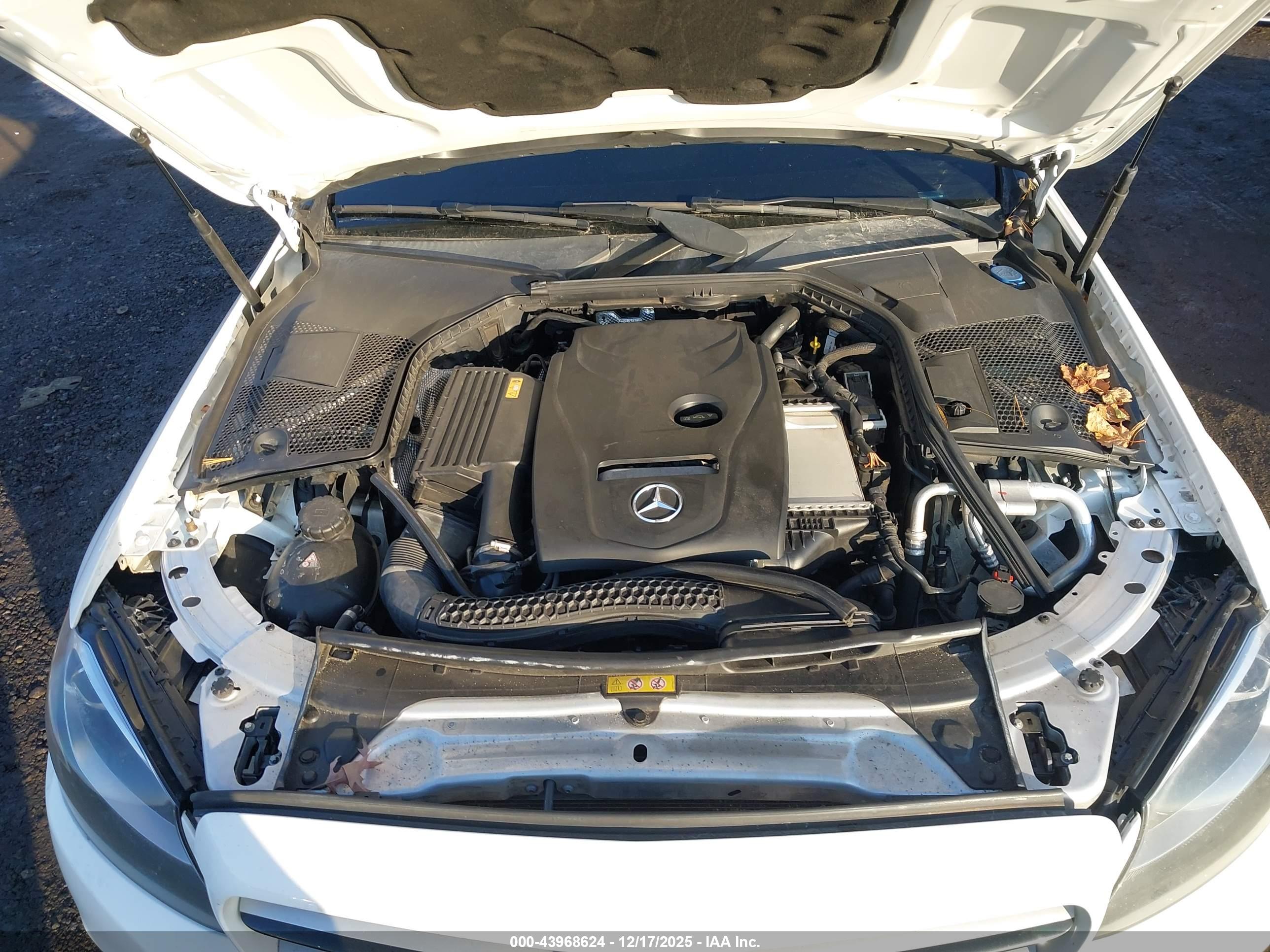 MERCEDES-BENZ C image 10
