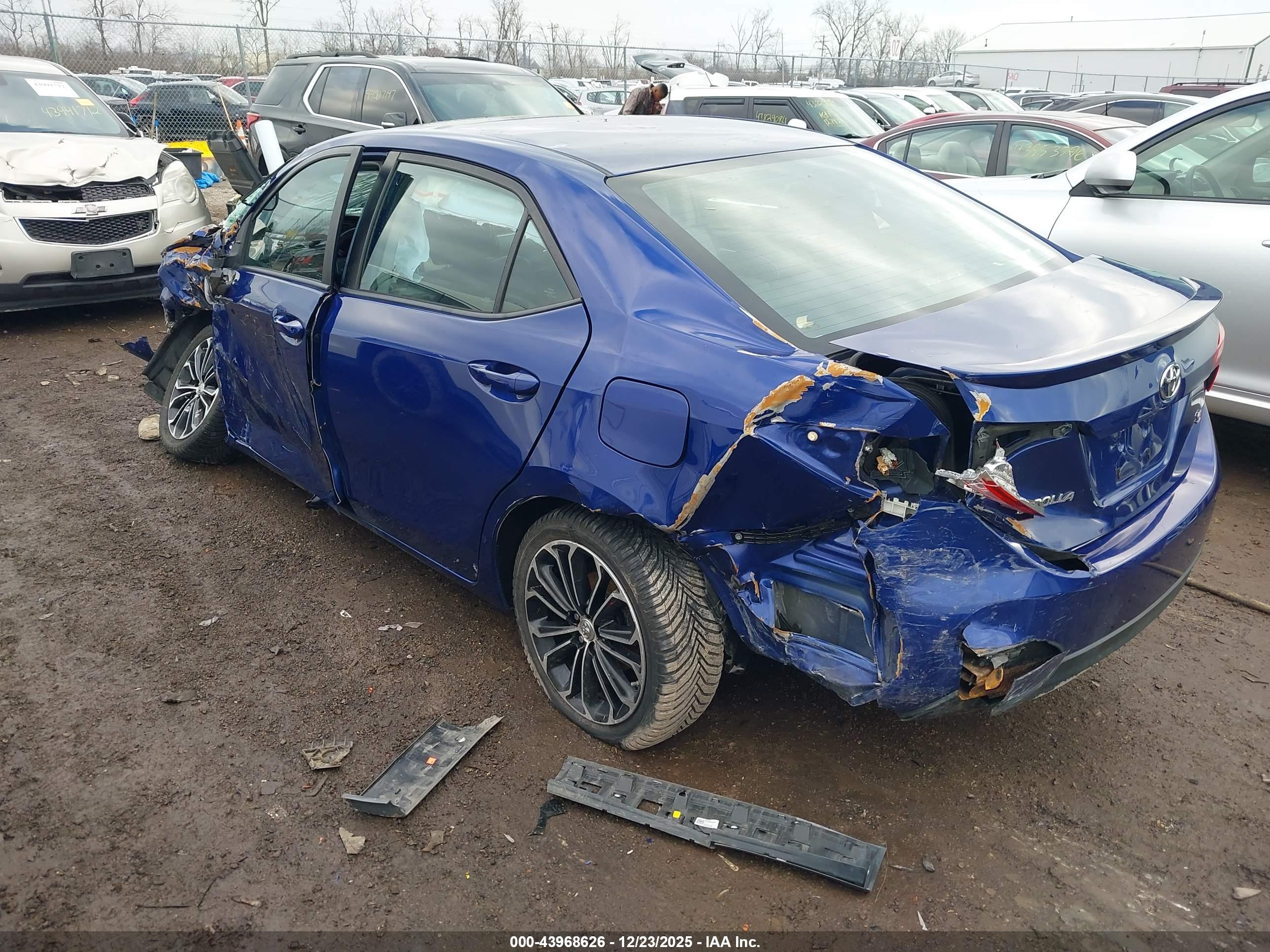 TOYOTA COROLLA image 3