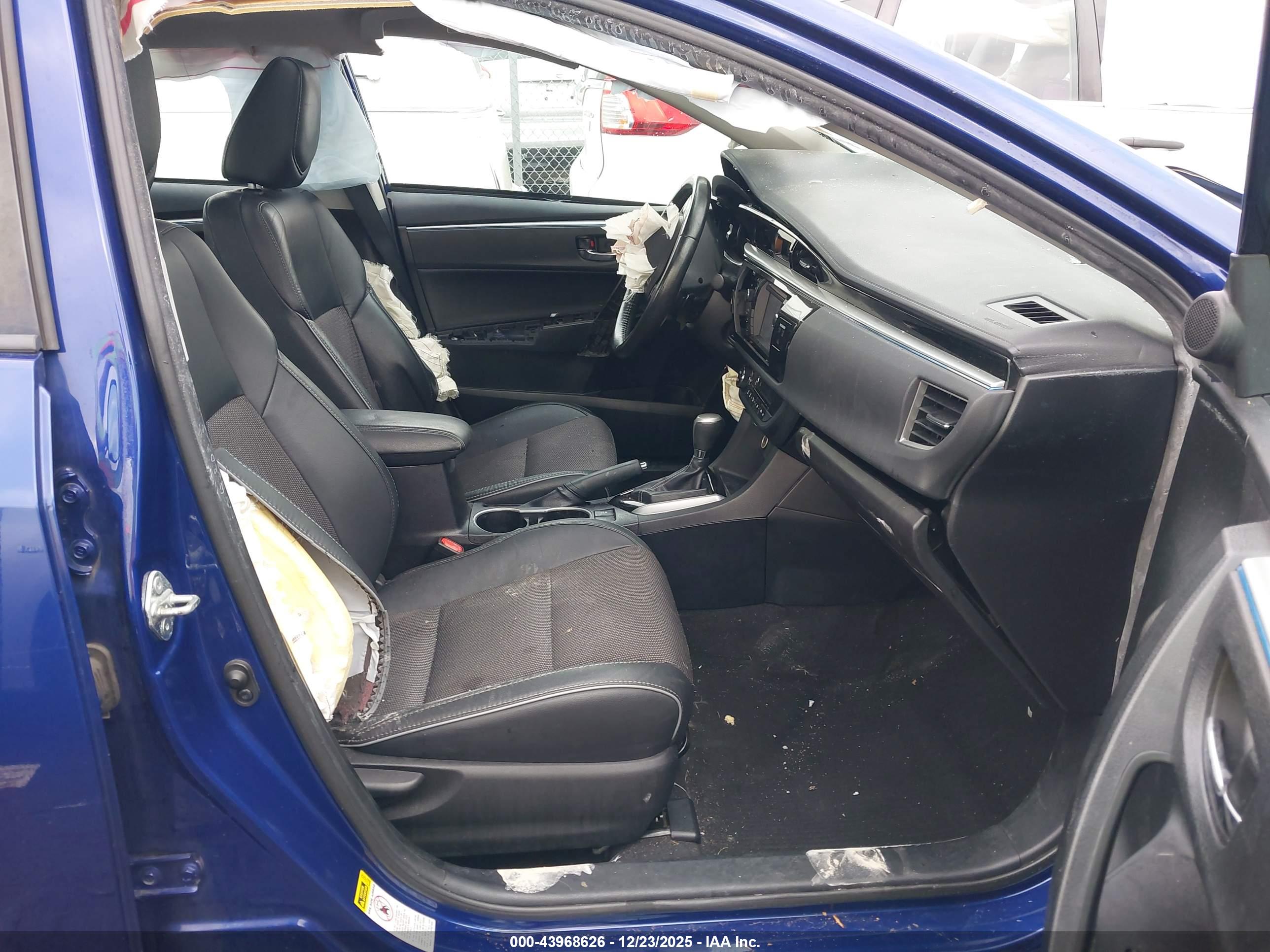 TOYOTA COROLLA image 5