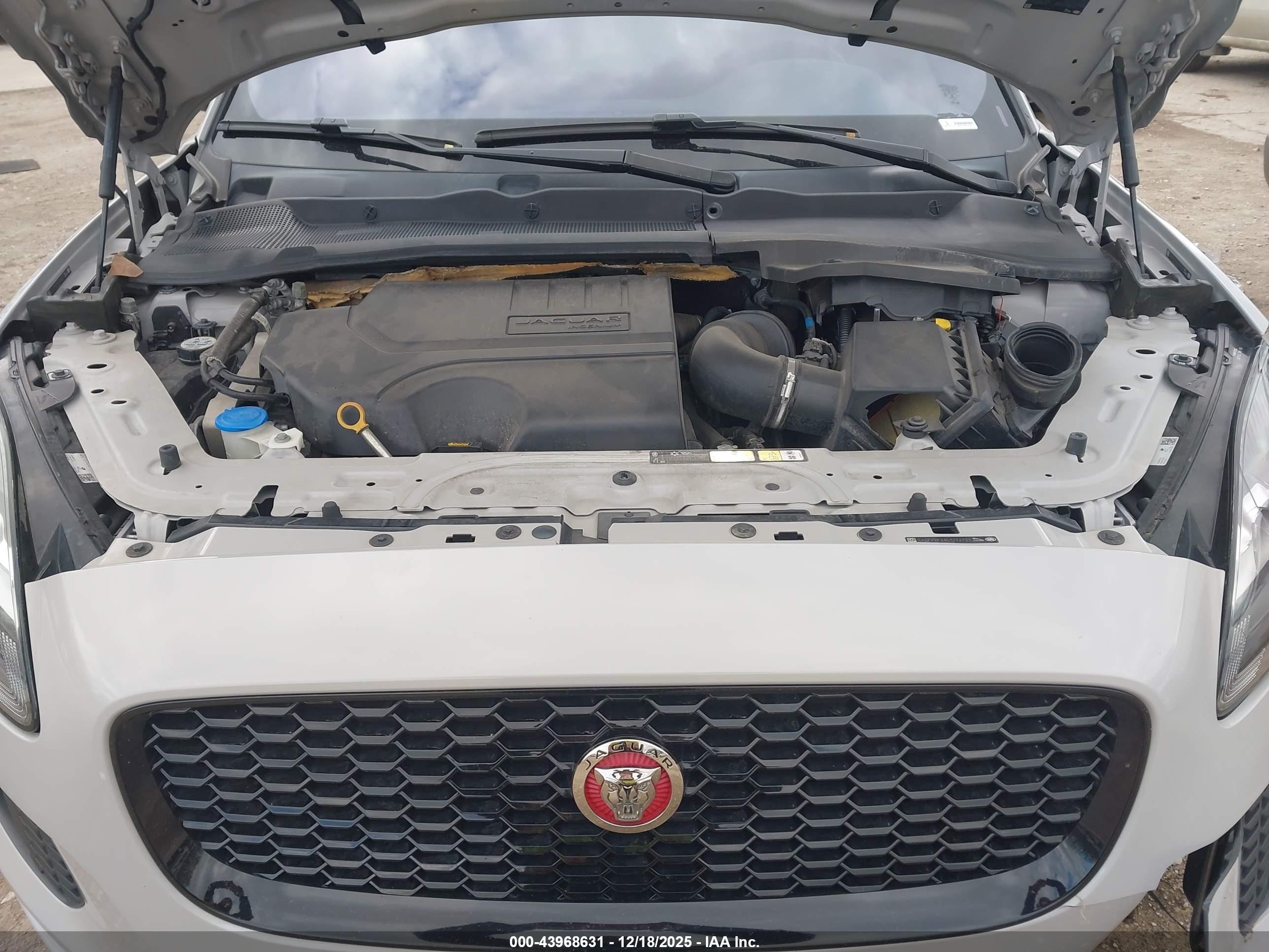 JAGUAR E-PACE image 10