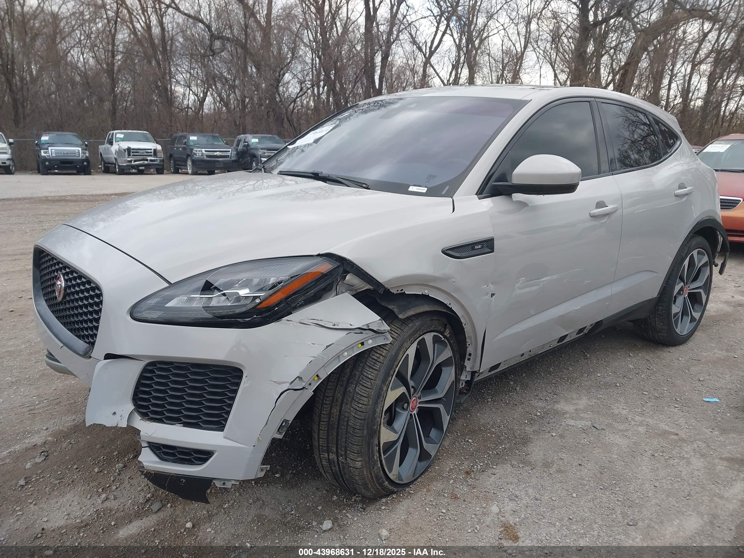 JAGUAR E-PACE image 2