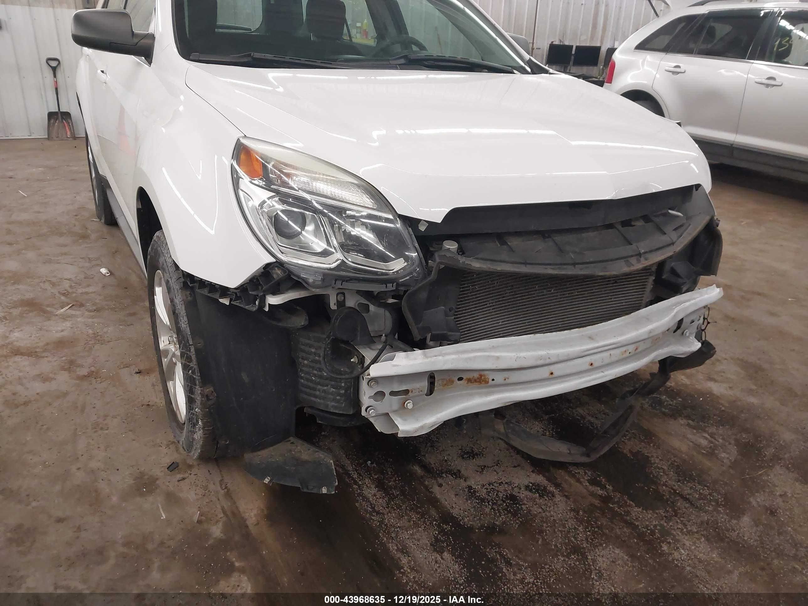 CHEVROLET EQUINOX image 6