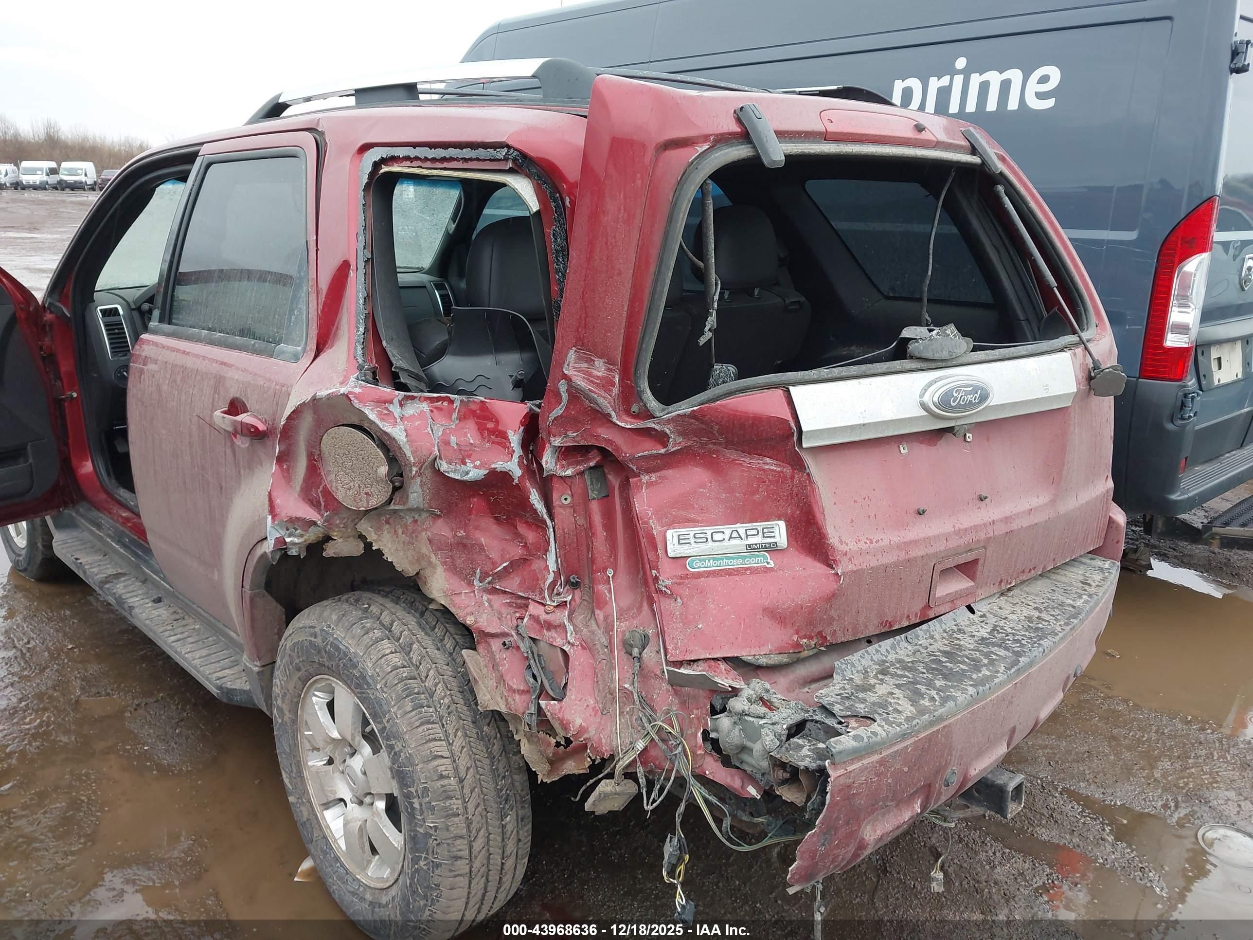 FORD ESCAPE image 6