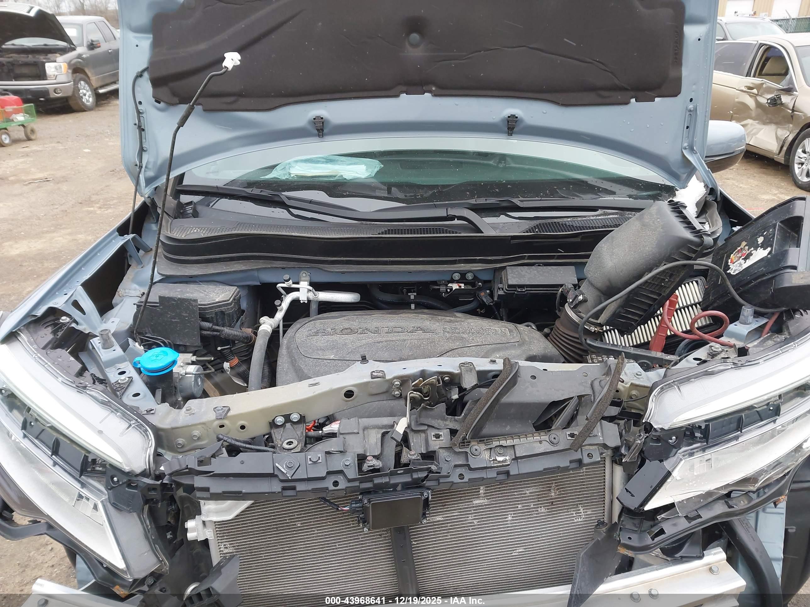 HONDA PILOT image 10