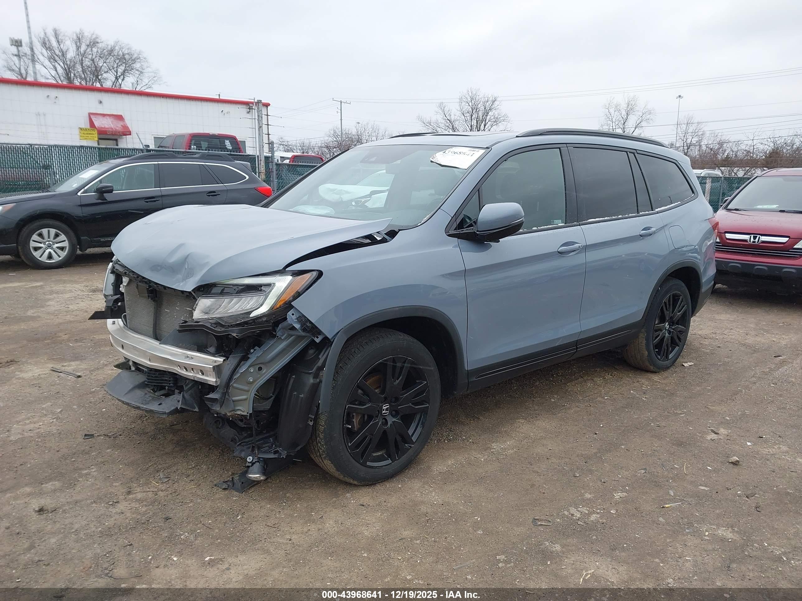 HONDA PILOT image 2