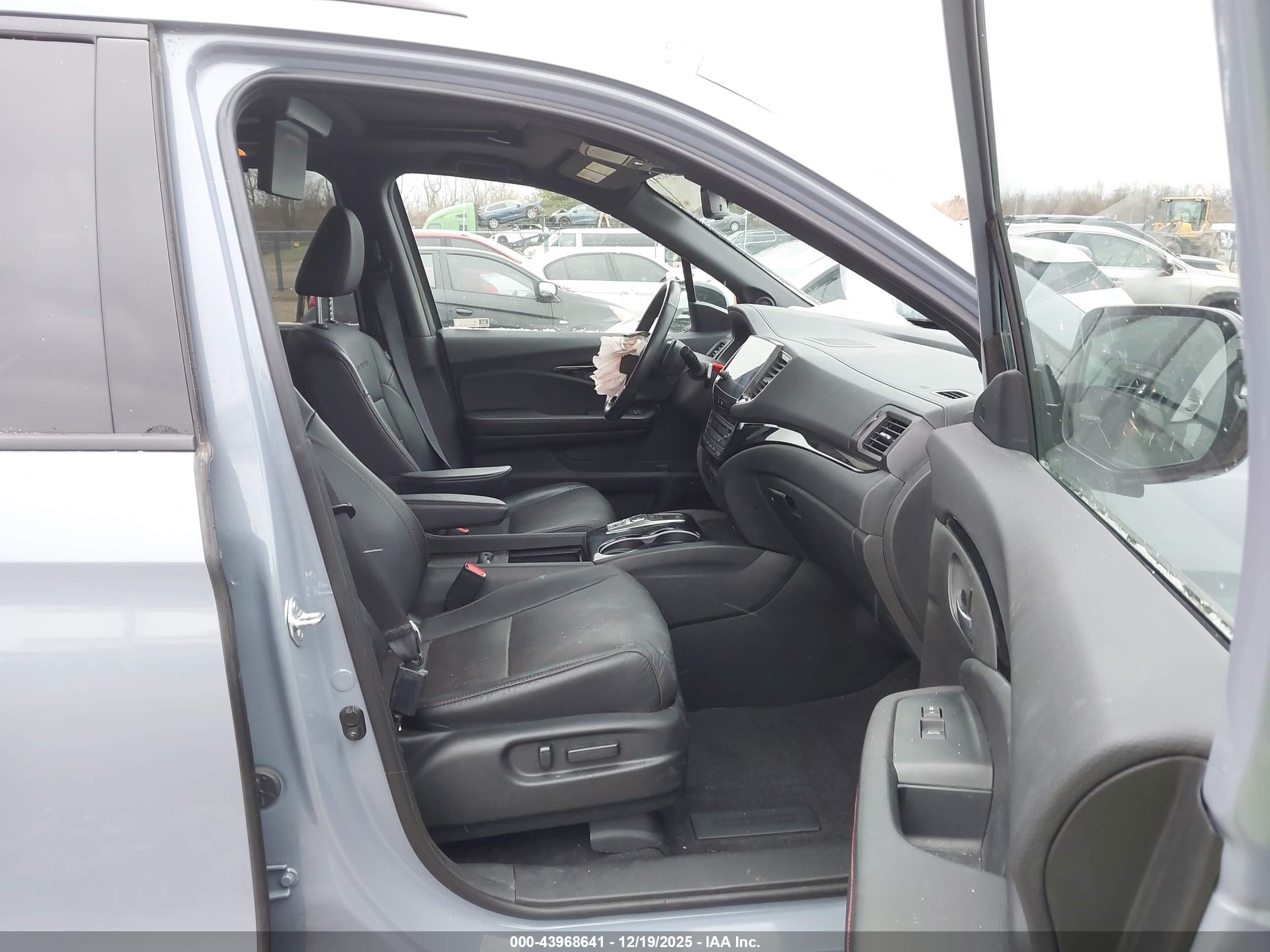 HONDA PILOT image 5