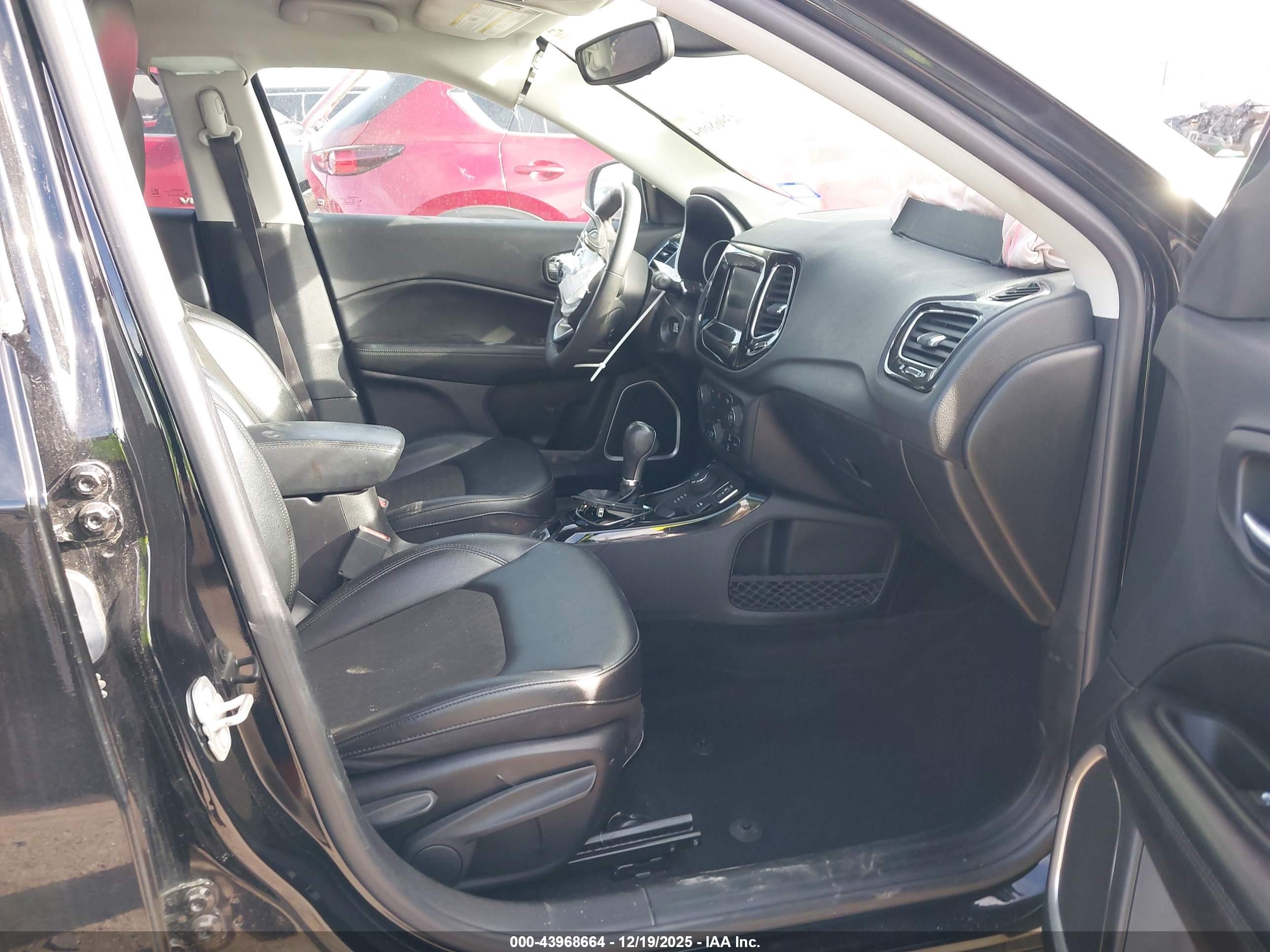 JEEP COMPASS image 5