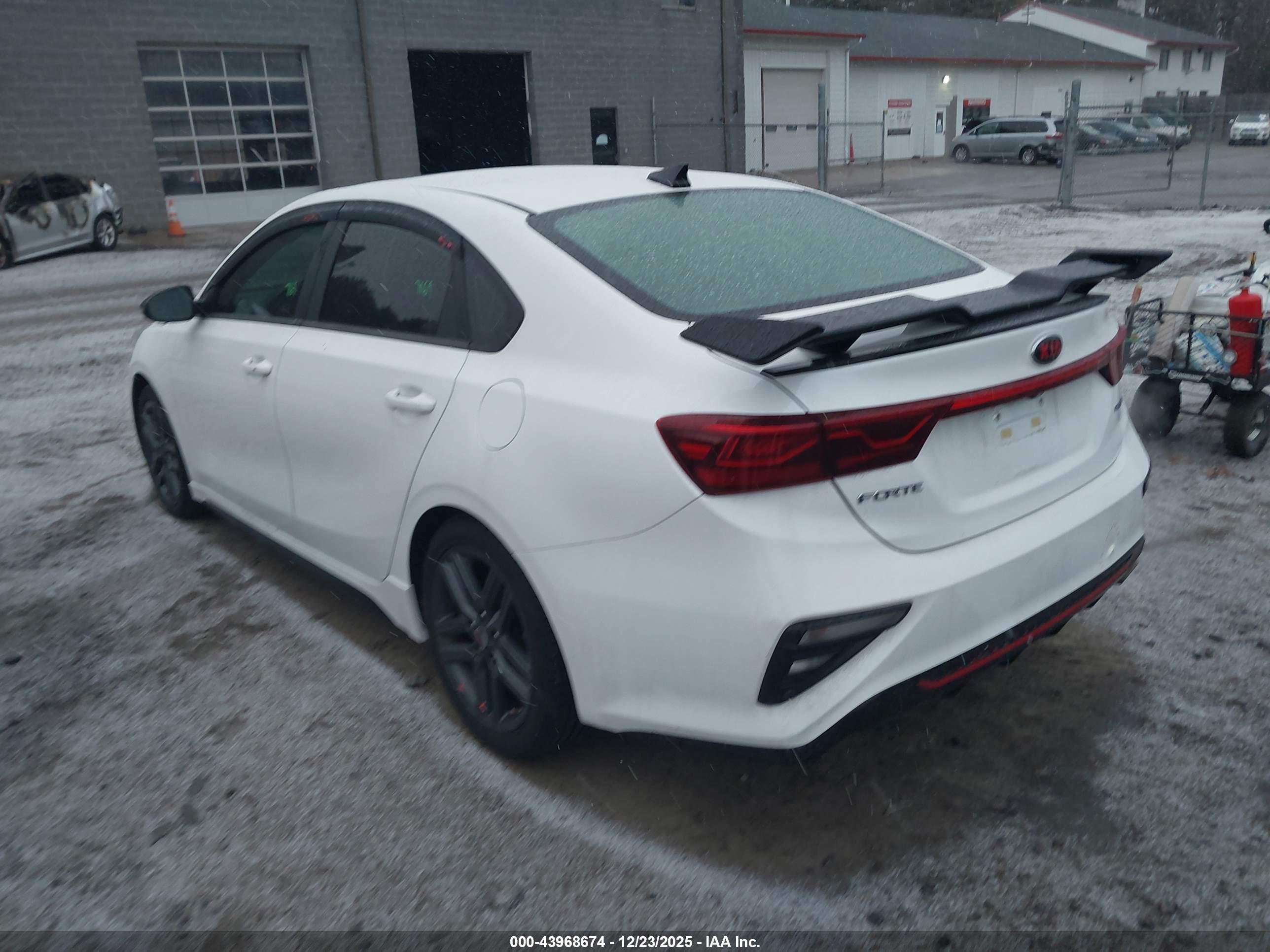 KIA FORTE image 3