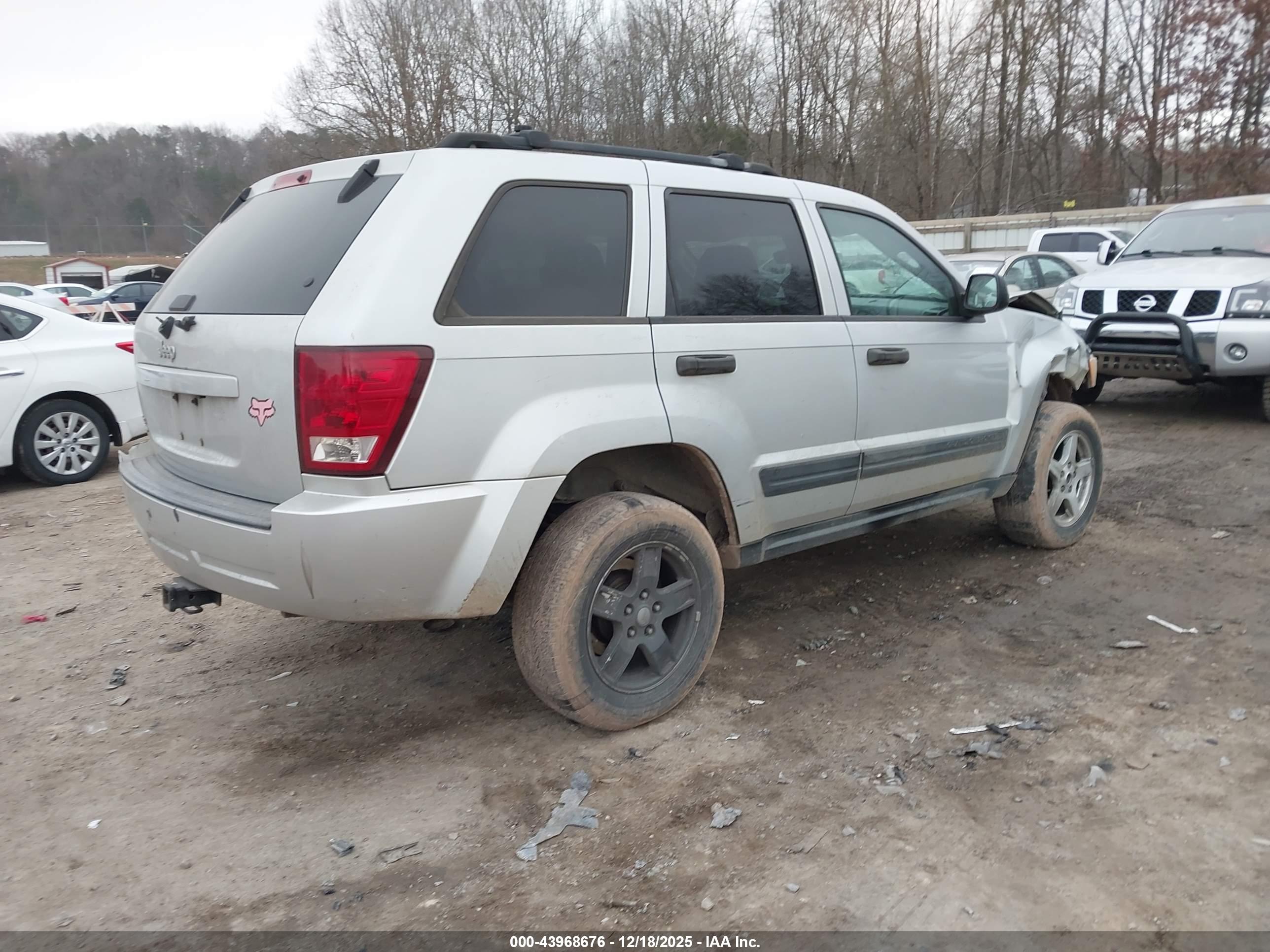 JEEP GRAND image 4