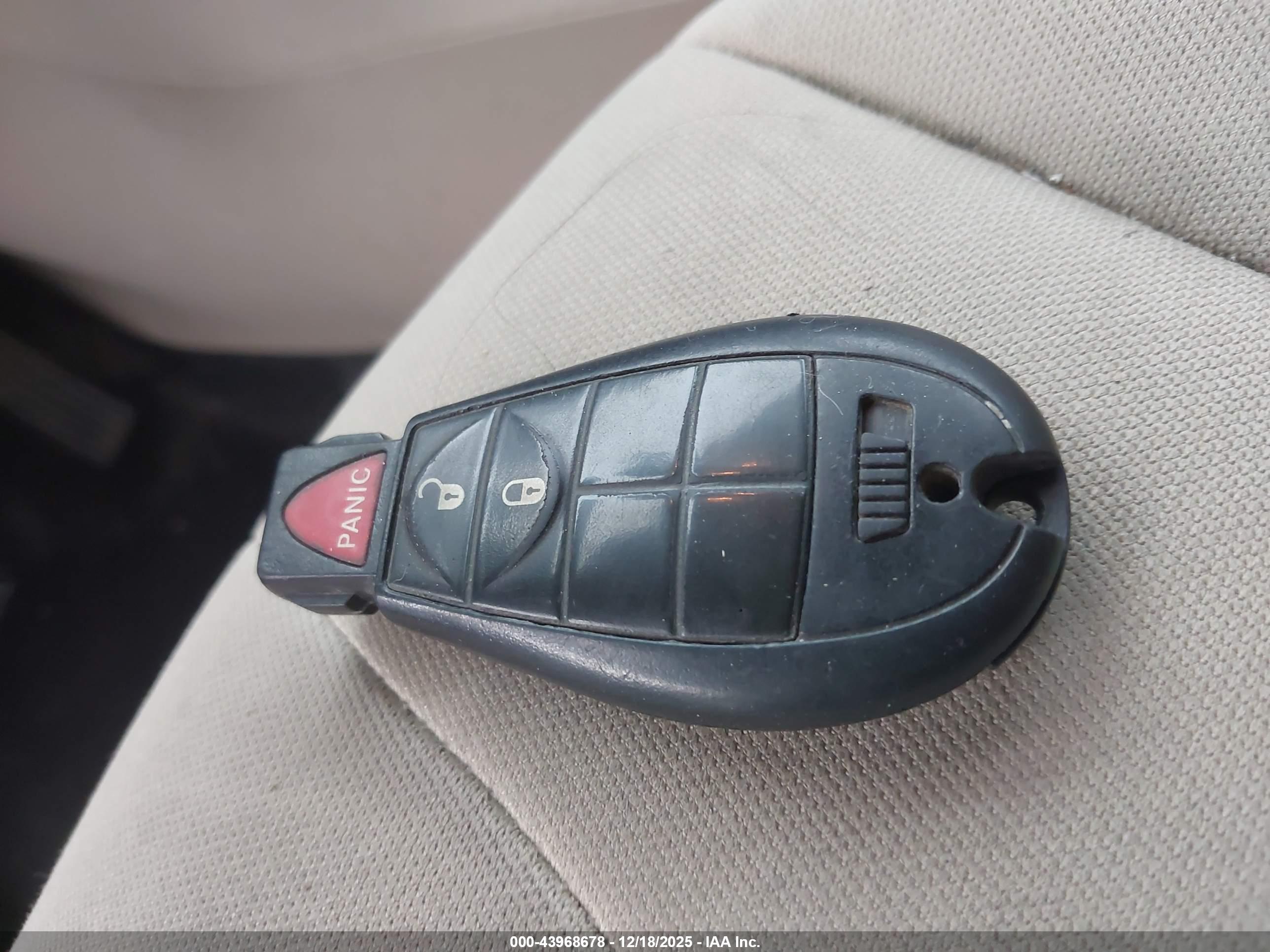 JEEP CHEROKEE image 11