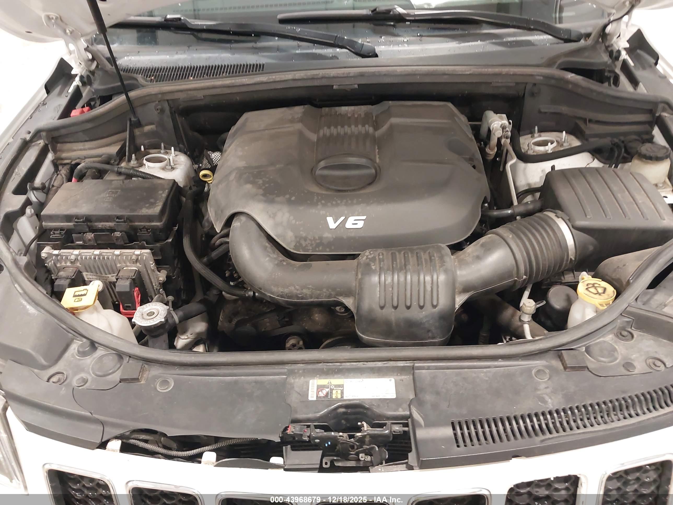 JEEP GRAND image 10