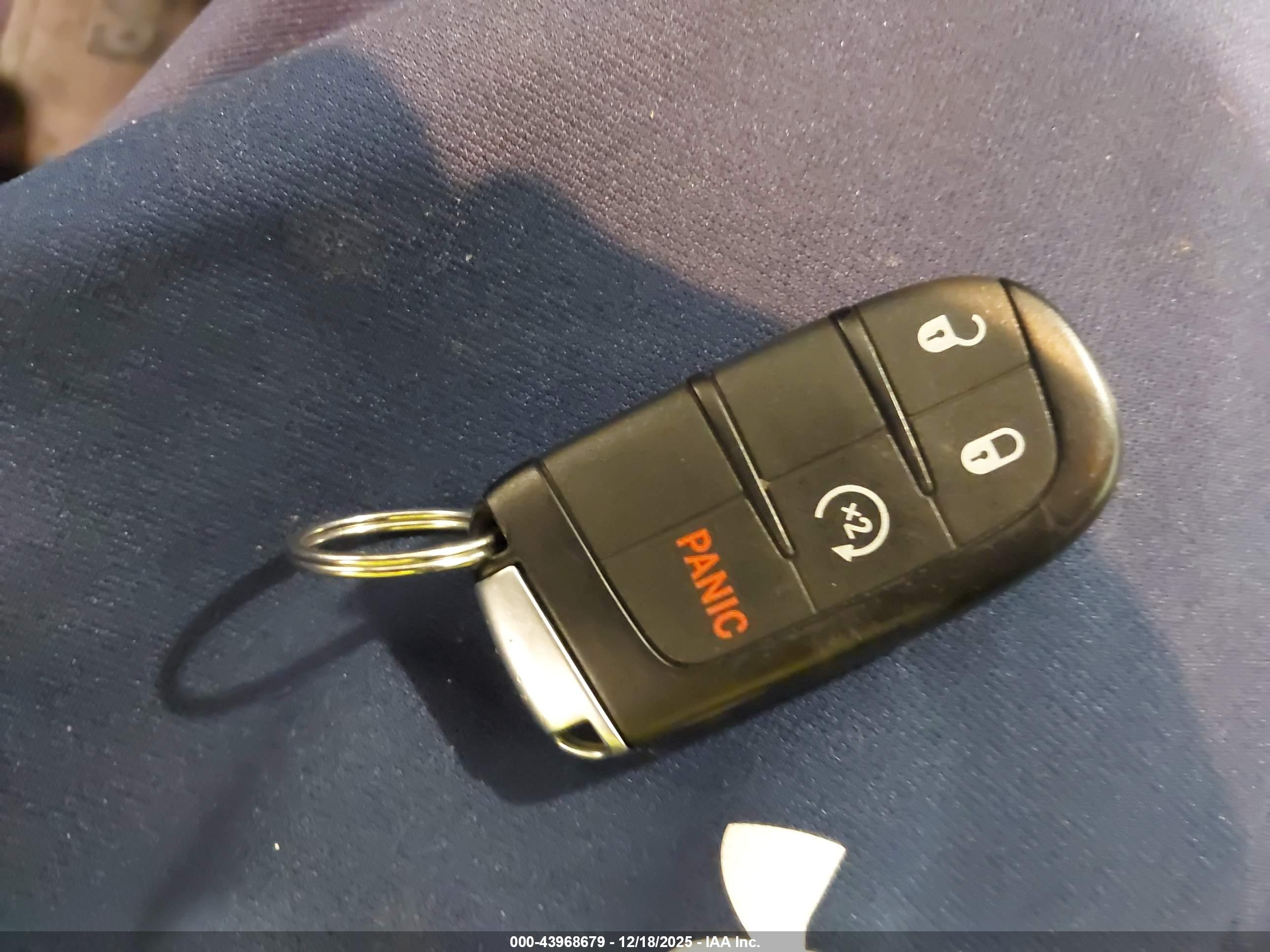 JEEP GRAND image 11