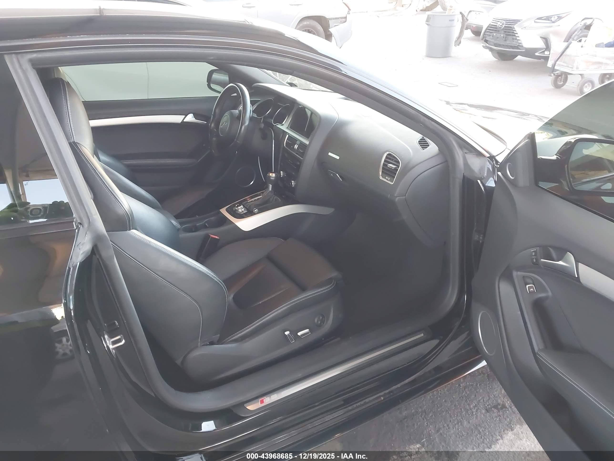 AUDI S5 image 5