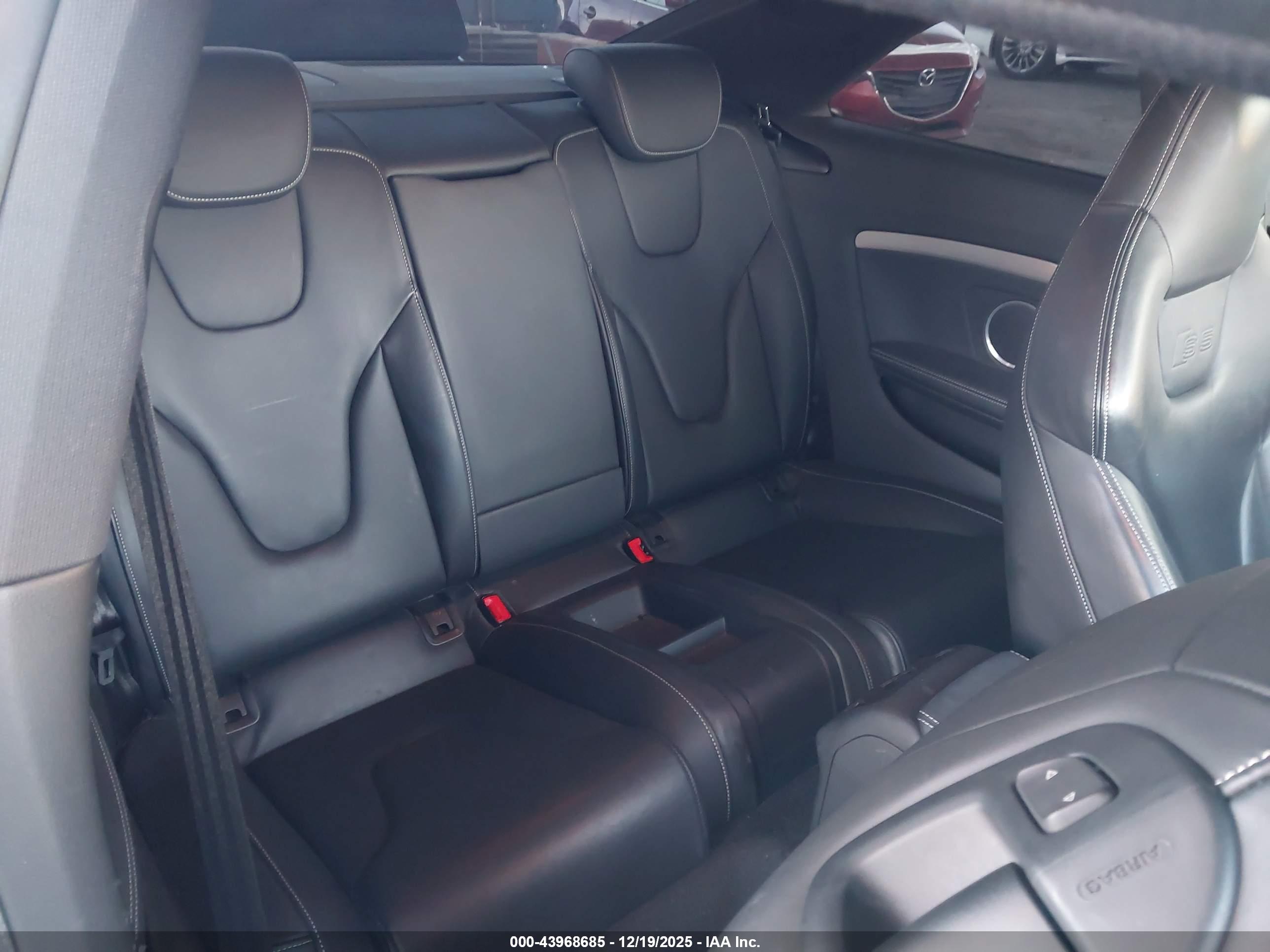 AUDI S5 image 8