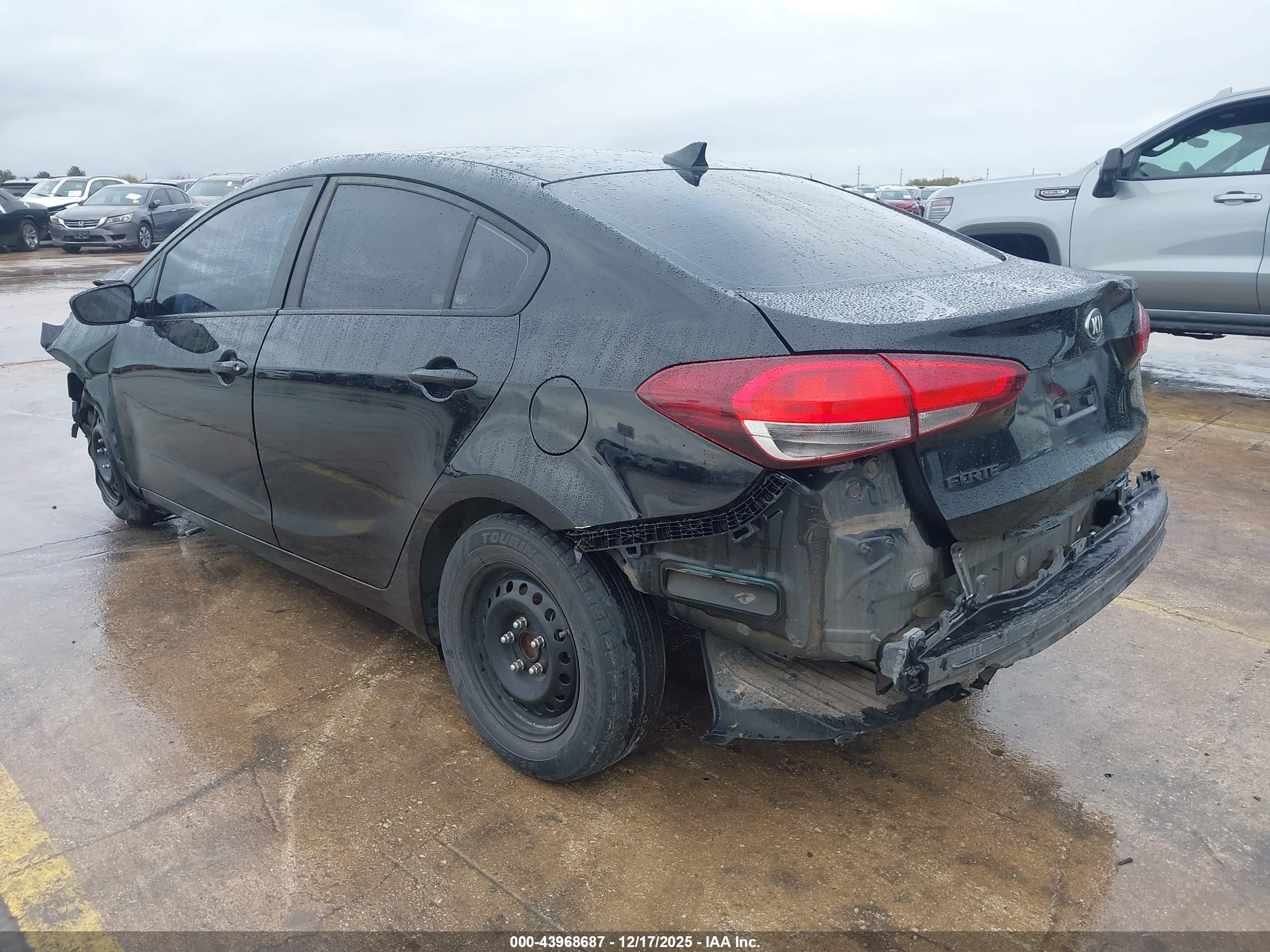 KIA FORTE image 3