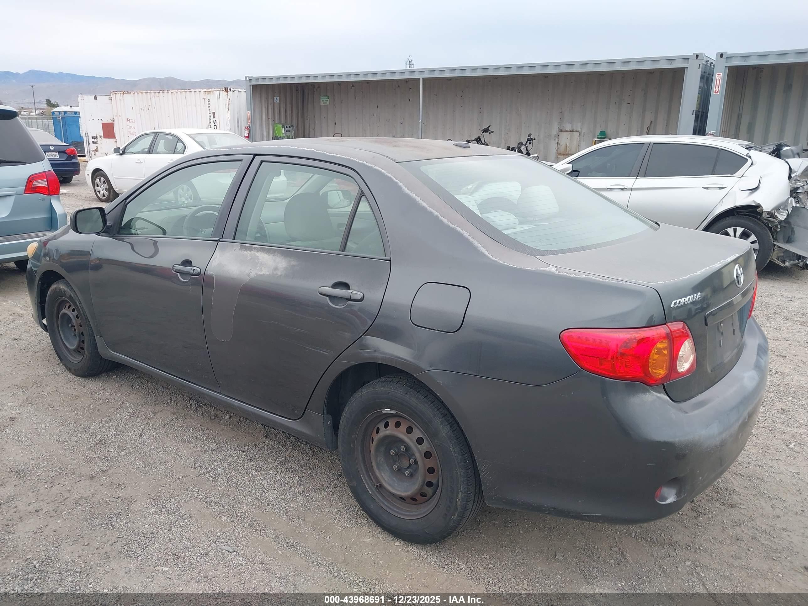 TOYOTA COROLLA image 3
