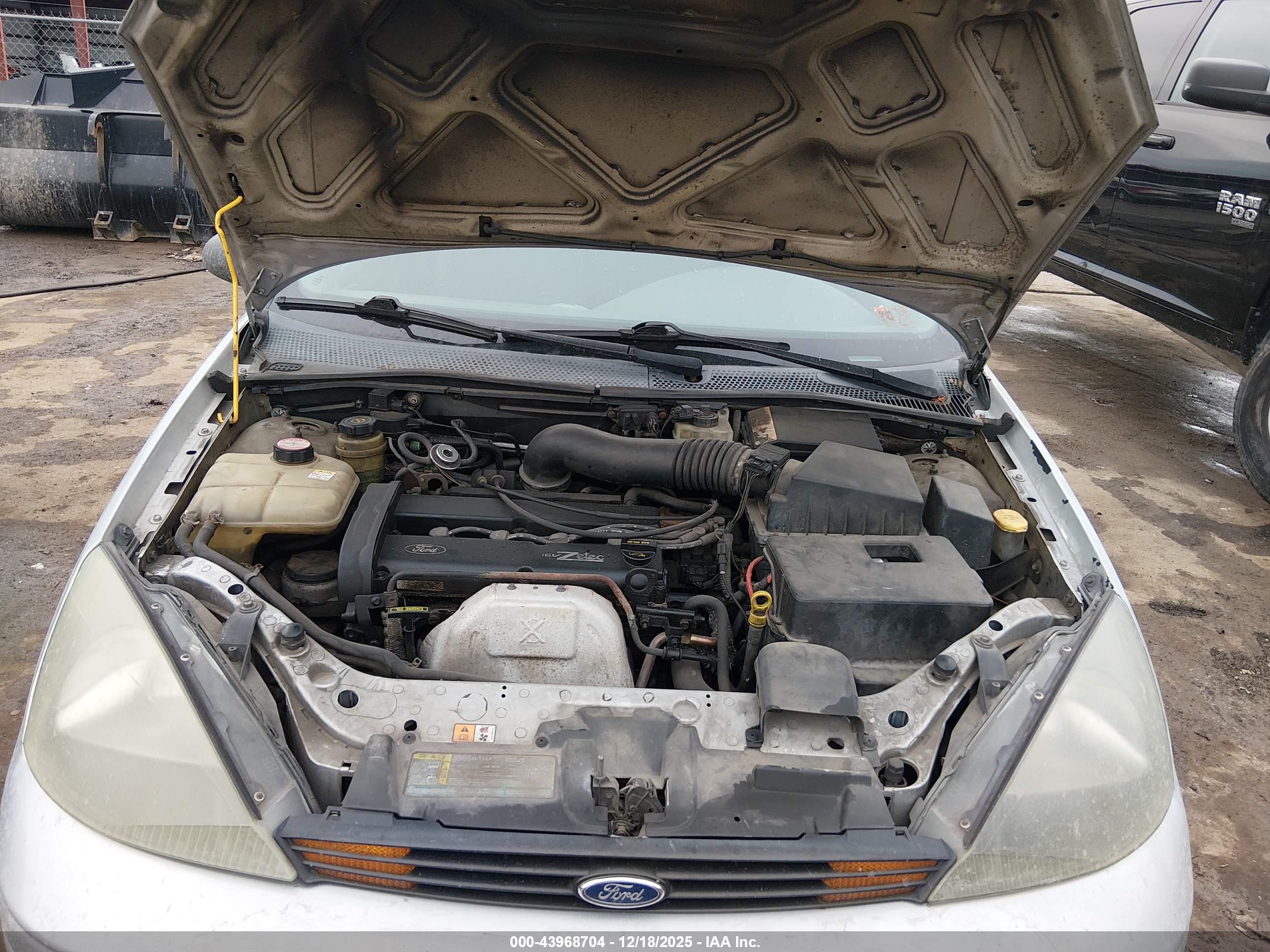 FORD FOCUS image 10